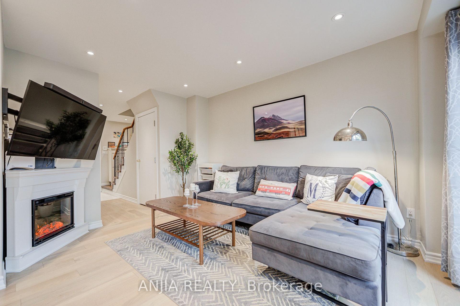 Photo 15 of 8 Maresfield Drive, Scarborough, Milliken — HOMEH