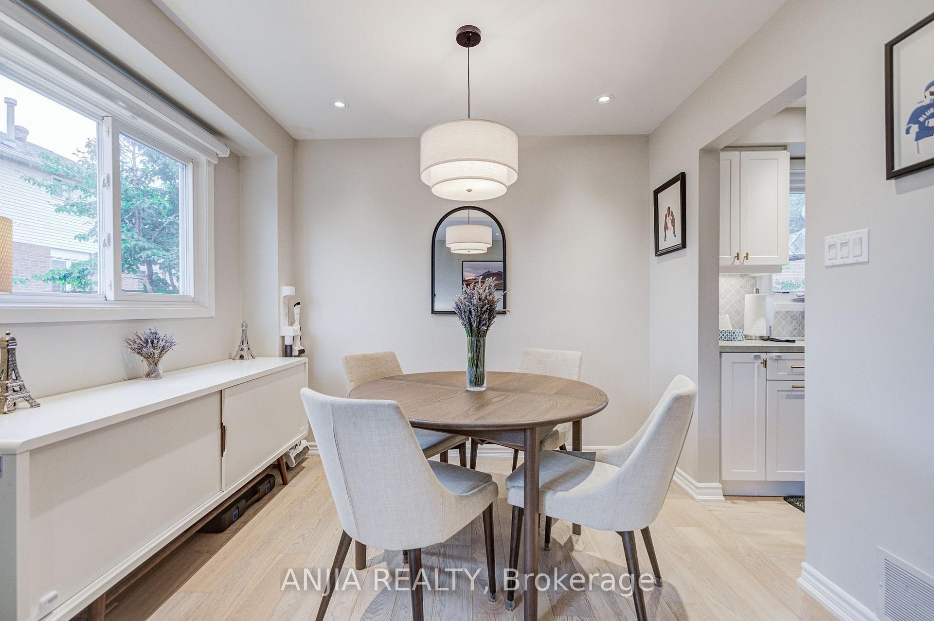 Photo 16 of 8 Maresfield Drive, Scarborough, Milliken — HOMEH