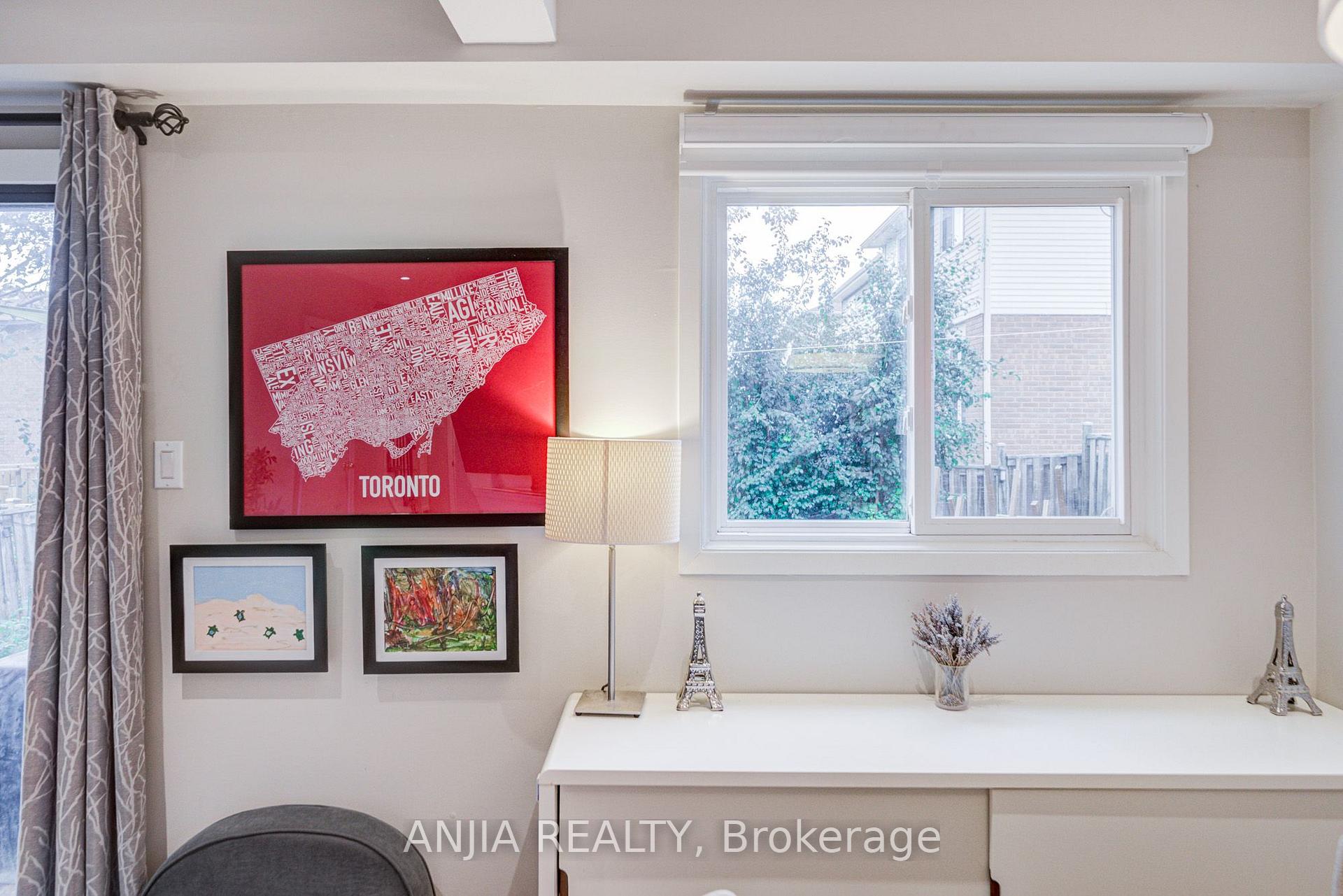 Photo 20 of 8 Maresfield Drive, Scarborough, Milliken — HOMEH