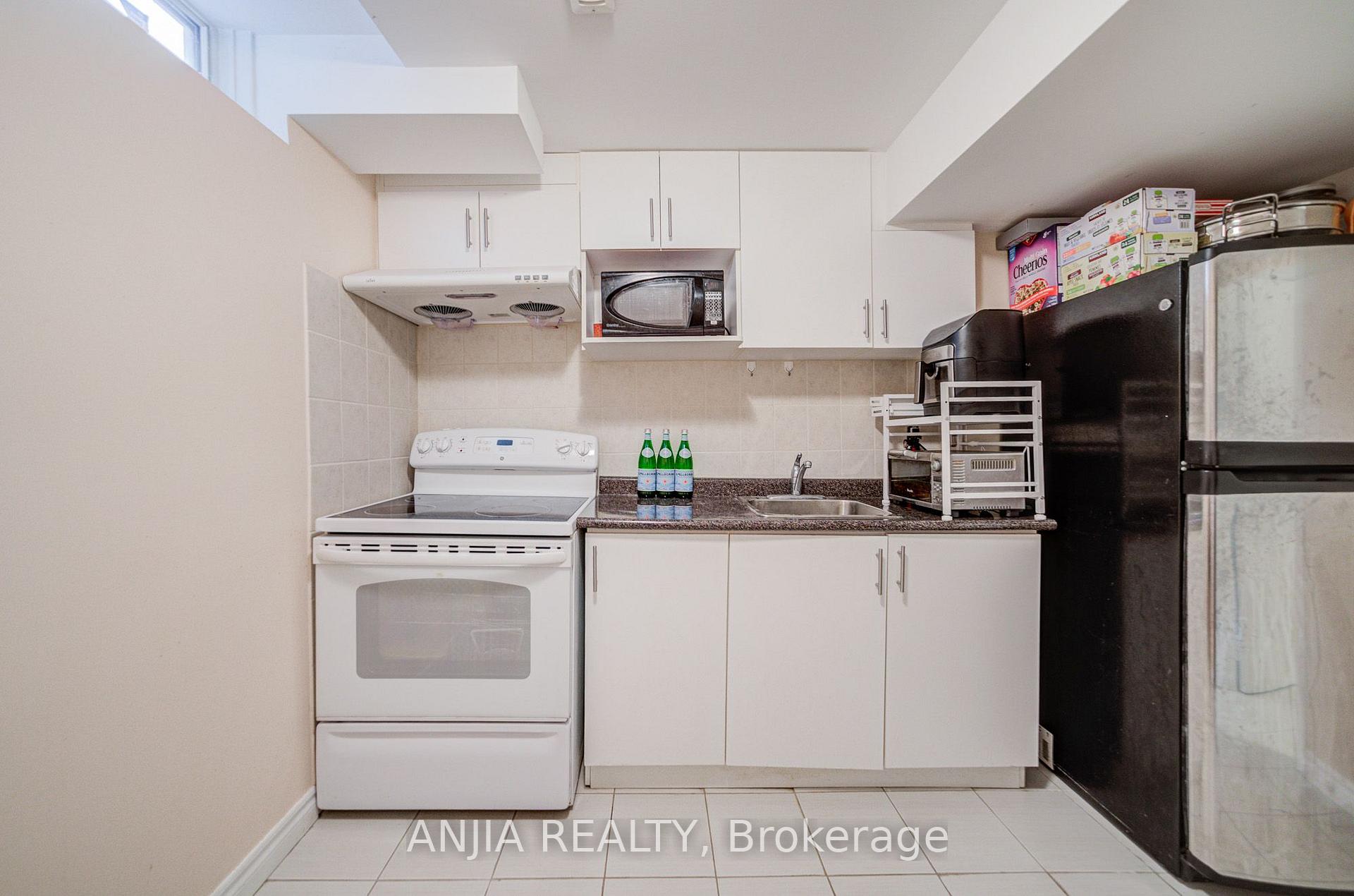 Photo 48 of 8 Maresfield Drive, Scarborough, Milliken — HOMEH