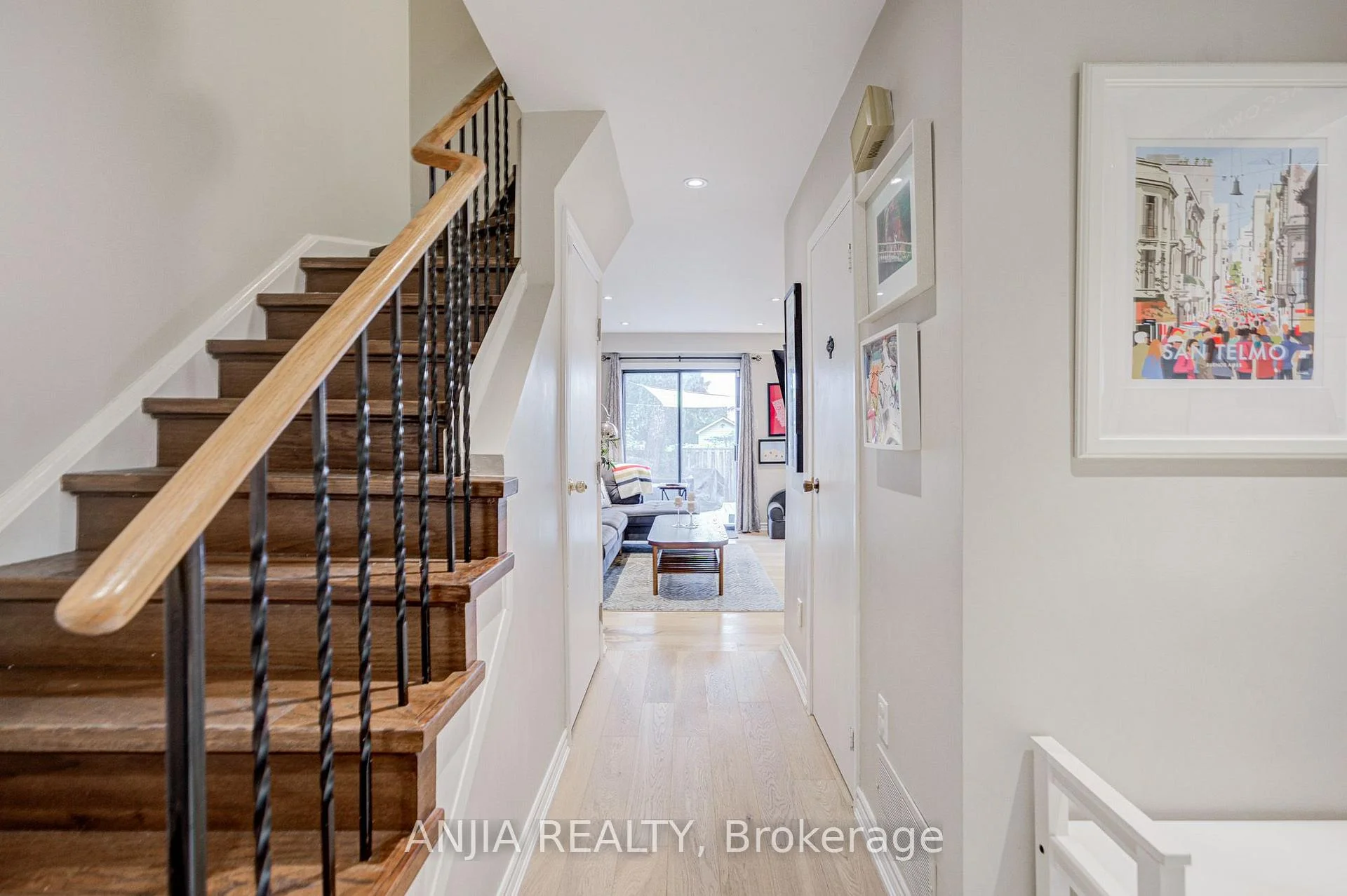 Photo 7 of 8 Maresfield Drive, Scarborough, Milliken — HOMEH