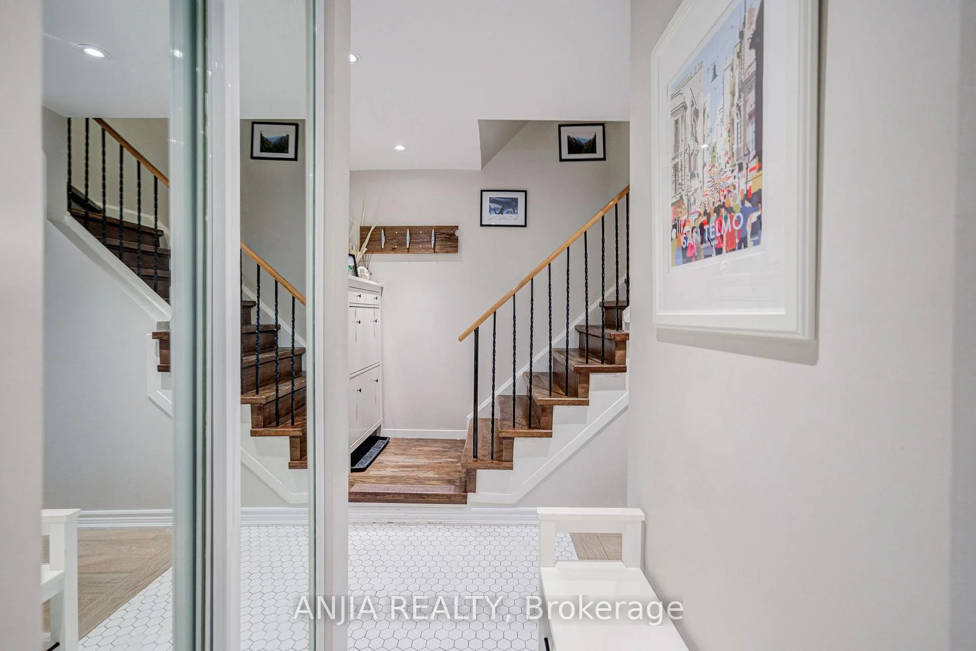 Photo 9 of 8 Maresfield Drive, Scarborough, Milliken — HOMEH