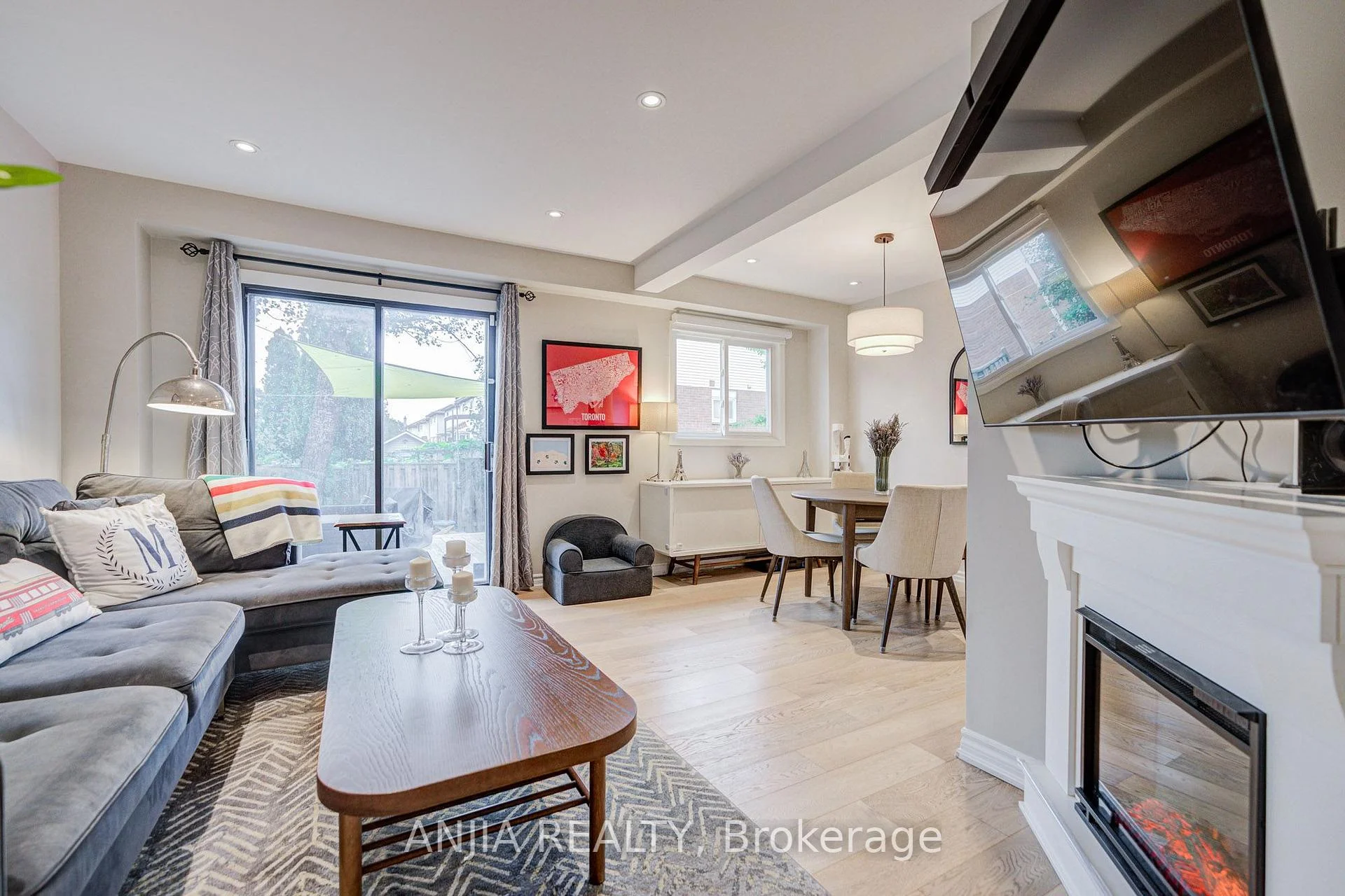 Photo 14 of 8 Maresfield Drive, Scarborough, Milliken — HOMEH