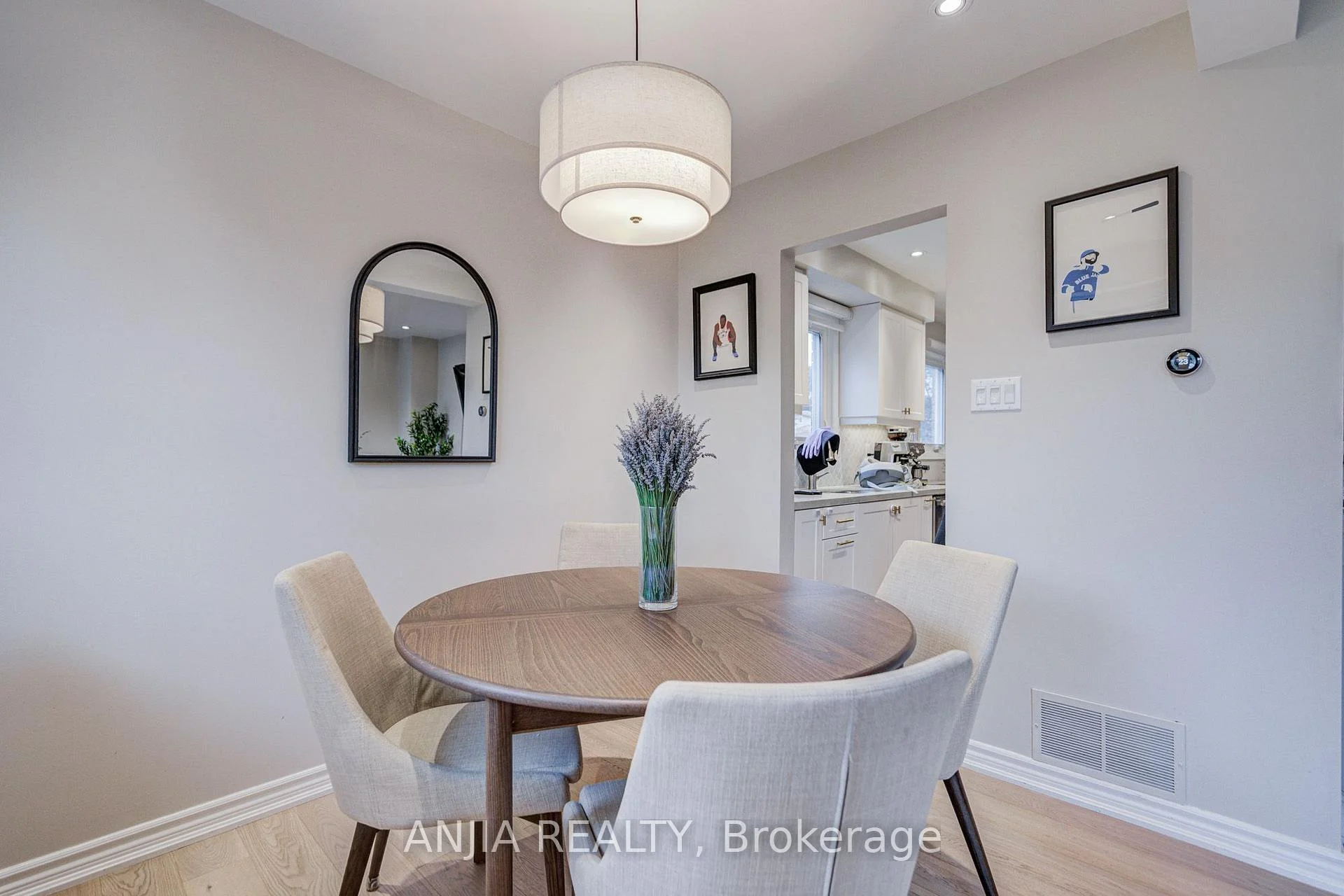 Photo 23 of 8 Maresfield Drive, Scarborough, Milliken — HOMEH