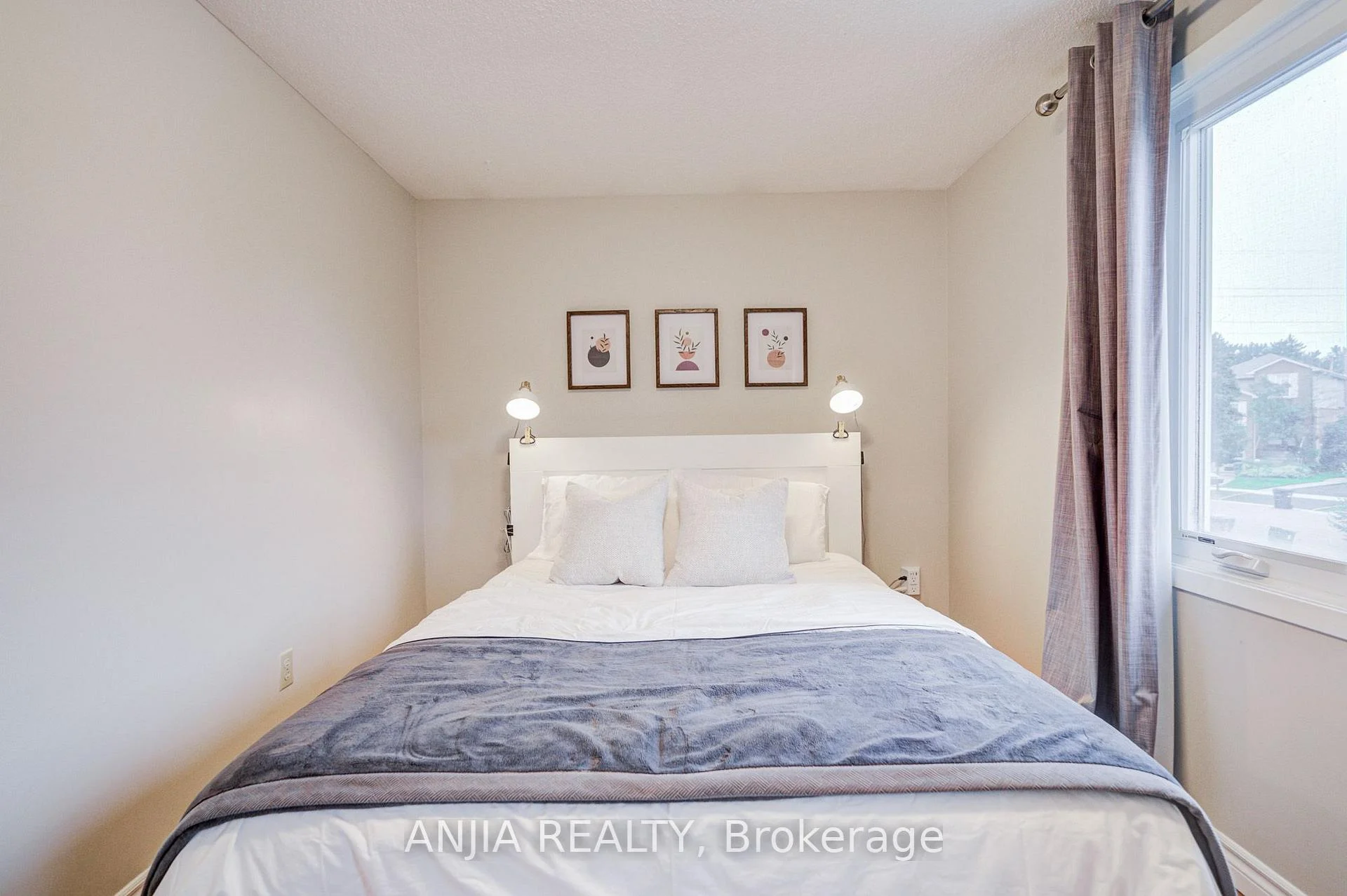 Photo 35 of 8 Maresfield Drive, Scarborough, Milliken — HOMEH