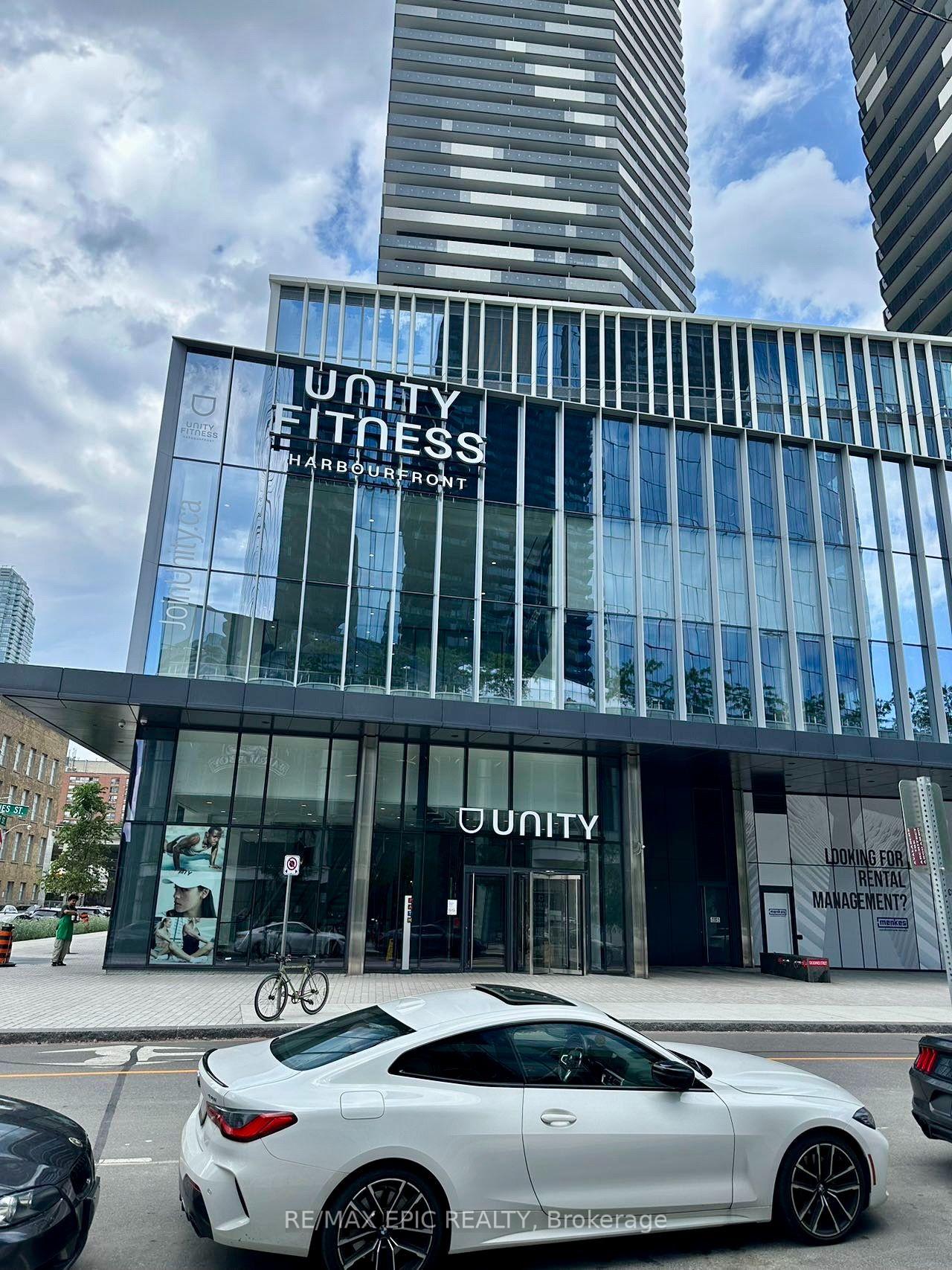 Photo 5 of Unit 5603, 138 Downes Street, Toronto, Waterfront Communities — HOMEH