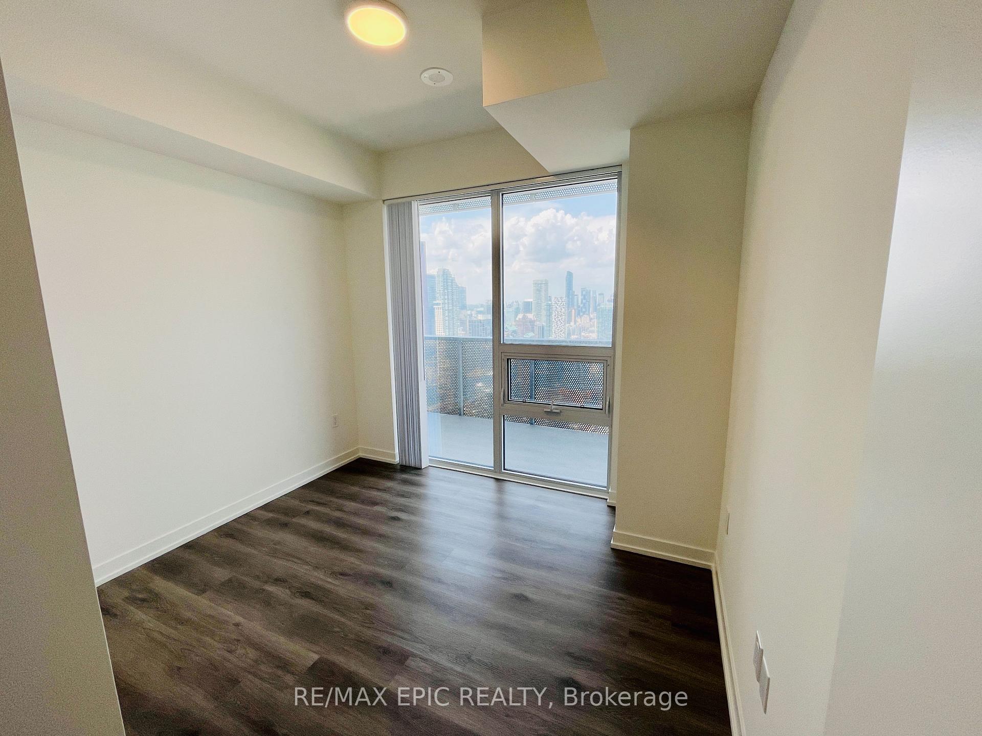 Photo 12 of Unit 5603, 138 Downes Street, Toronto, Waterfront Communities — HOMEH
