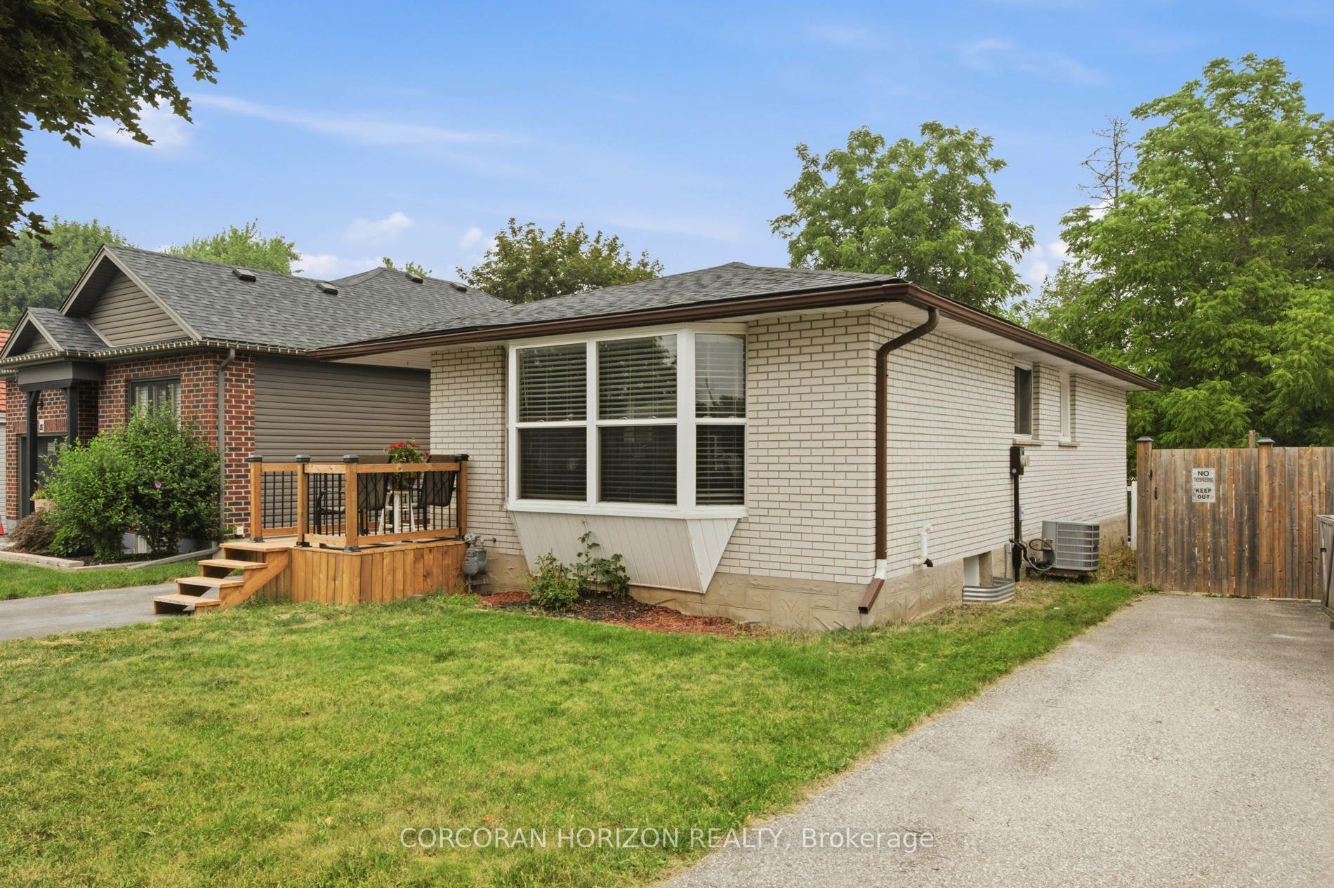 Photo 3 of 13 Mercer Road, Cambridge, Elgin Park/Coronation — HOMEH