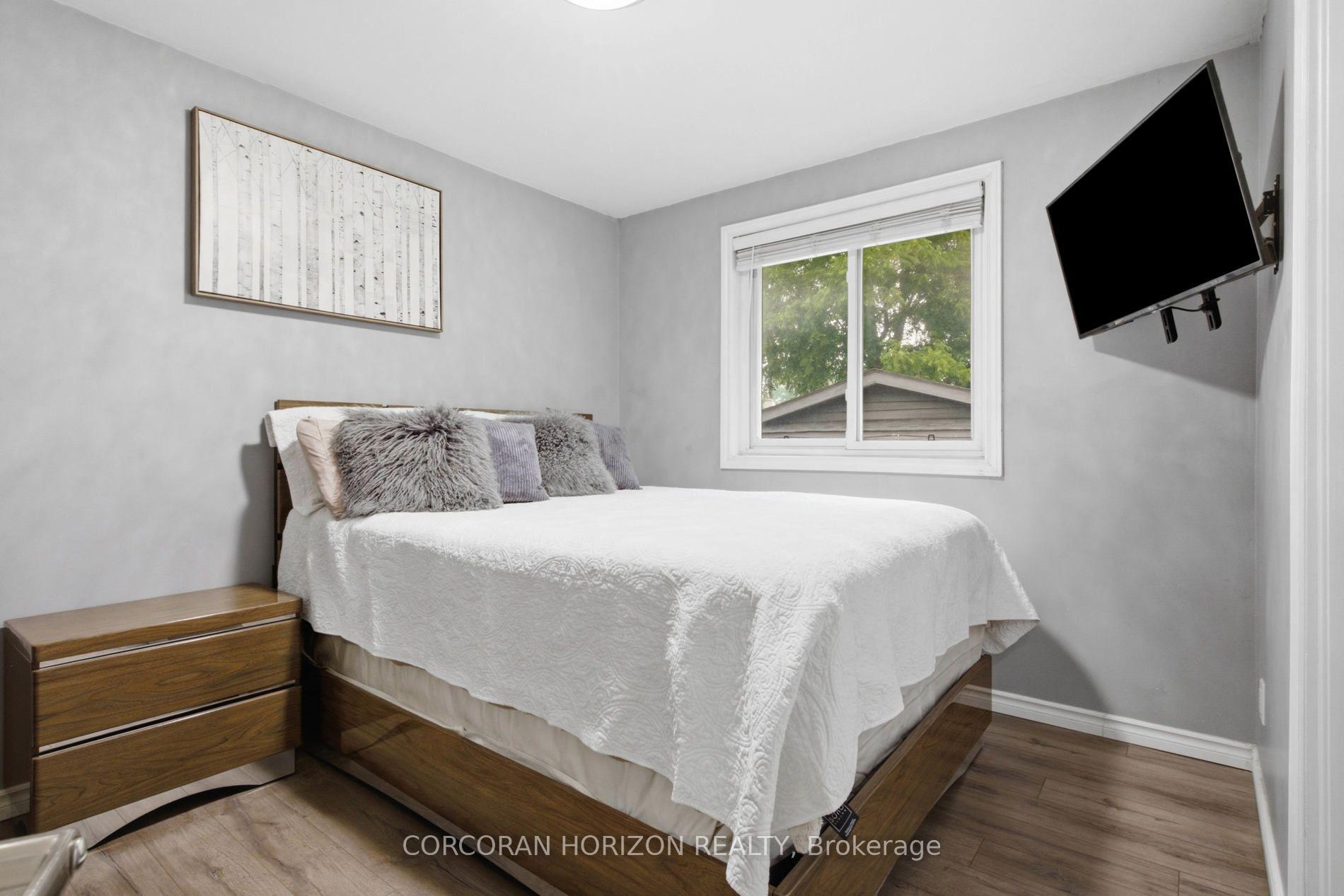 Photo 17 of 13 Mercer Road, Cambridge, Elgin Park/Coronation — HOMEH