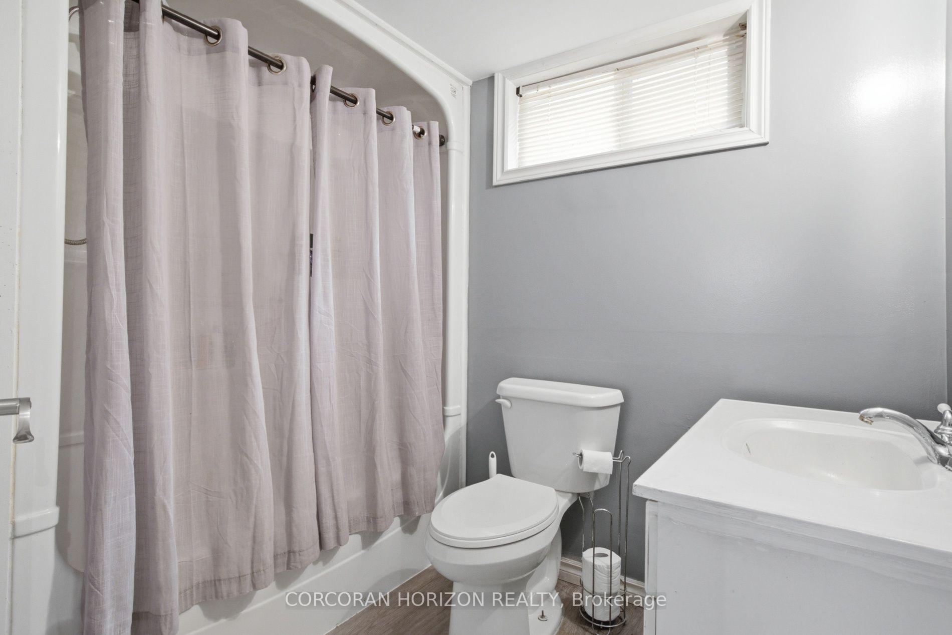Photo 34 of 13 Mercer Road, Cambridge, Elgin Park/Coronation — HOMEH