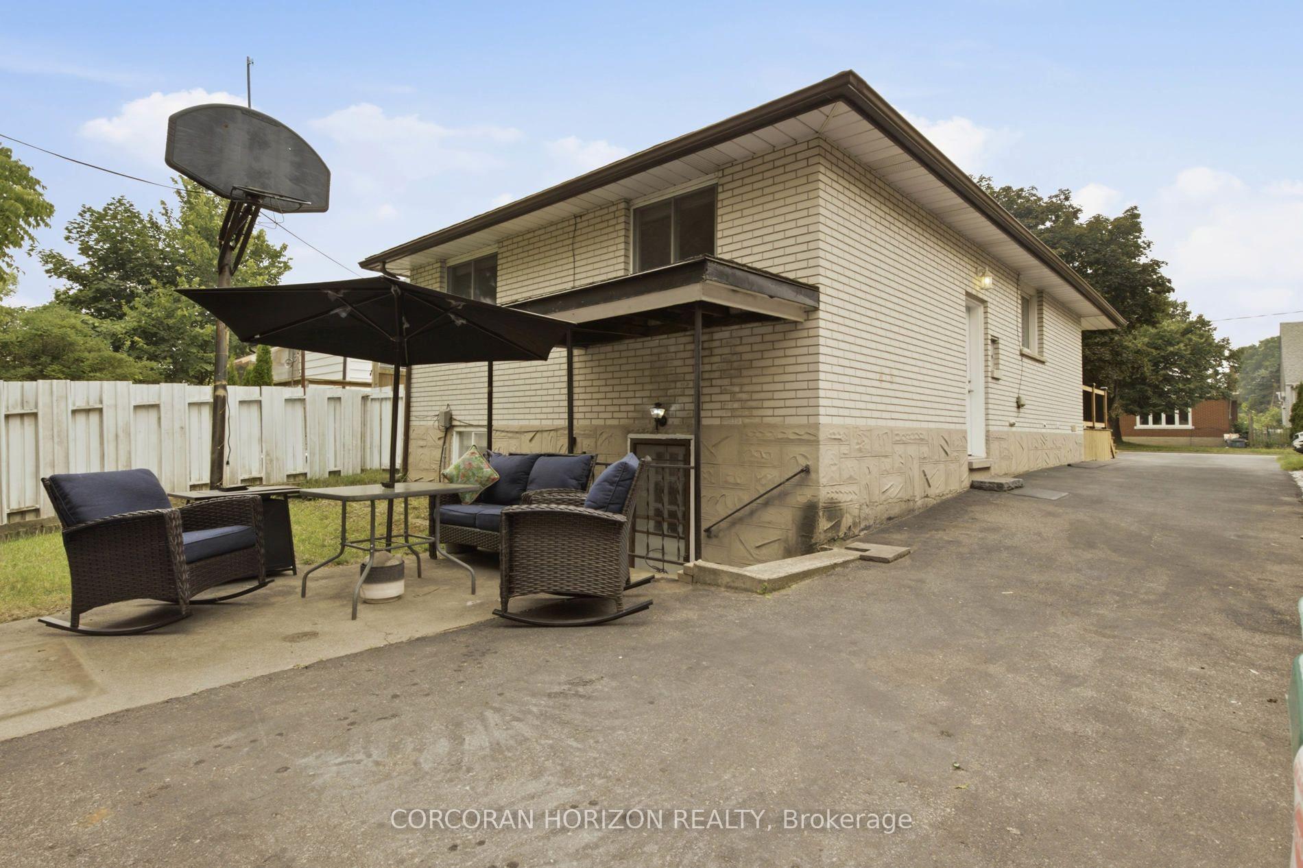 Photo 37 of 13 Mercer Road, Cambridge, Elgin Park/Coronation — HOMEH