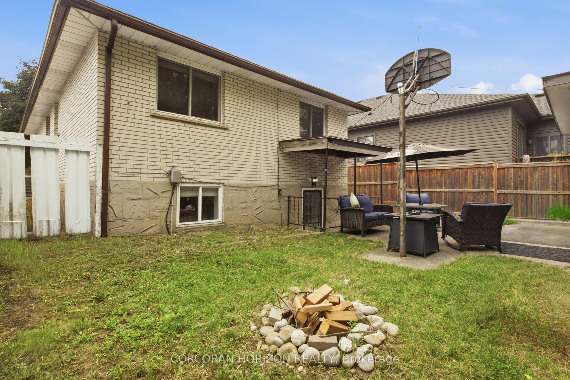 Photo 40 of 13 Mercer Road, Cambridge, Elgin Park/Coronation — HOMEH