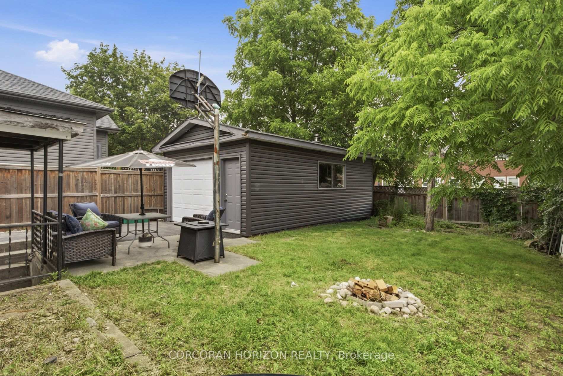 Photo 41 of 13 Mercer Road, Cambridge, Elgin Park/Coronation — HOMEH