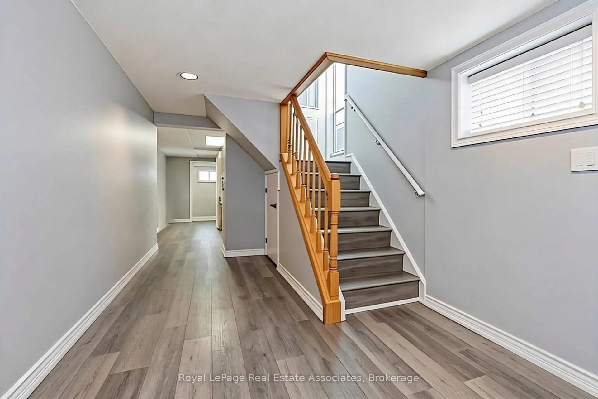 Photo 29 of 139 Vodden Street E, Brampton, Brampton North — HOMEH