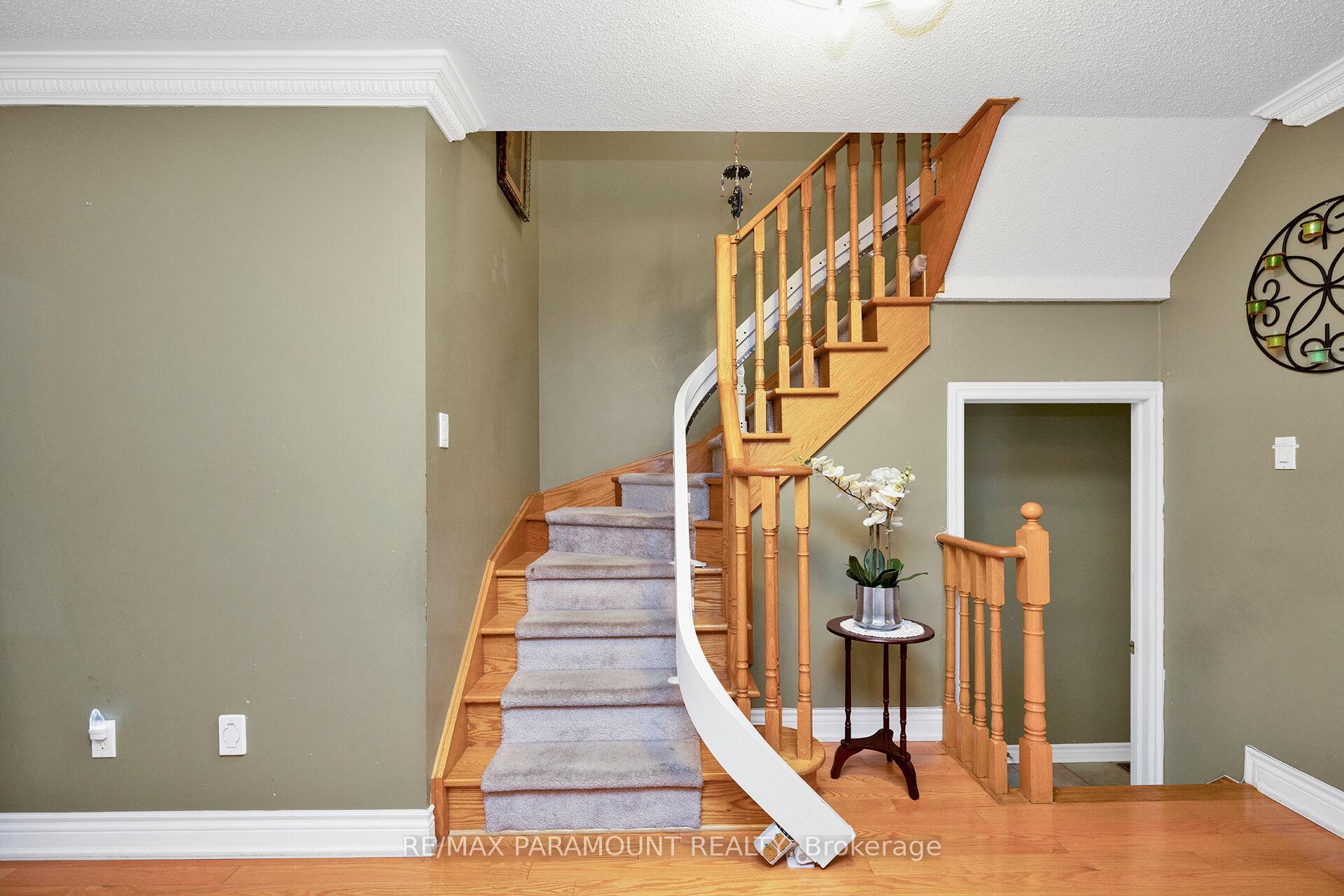 Photo 18 of Unit Upper, 7080 Magistrate Terrace, Mississauga, Meadowvale Village — HOMEH