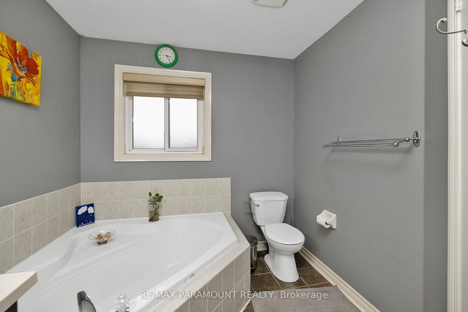 Photo 26 of Unit Upper, 7080 Magistrate Terrace, Mississauga, Meadowvale Village — HOMEH