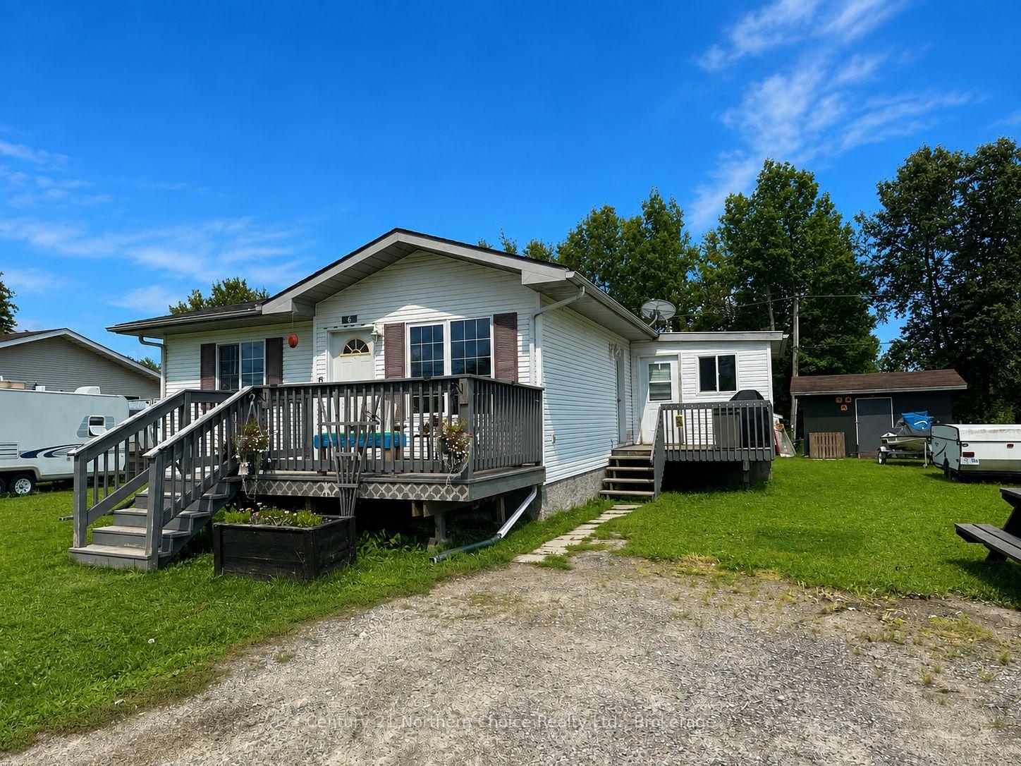 Photo 2 of 6 Oak Street, Ear Falls — HOMEH