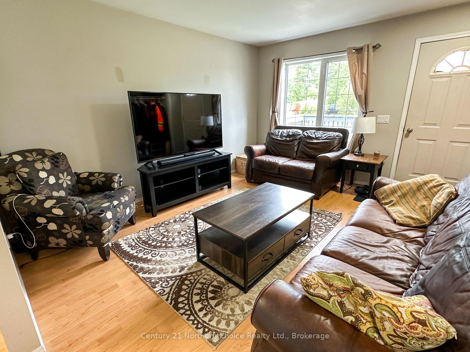 Photo 13 of 6 Oak Street, Ear Falls — HOMEH
