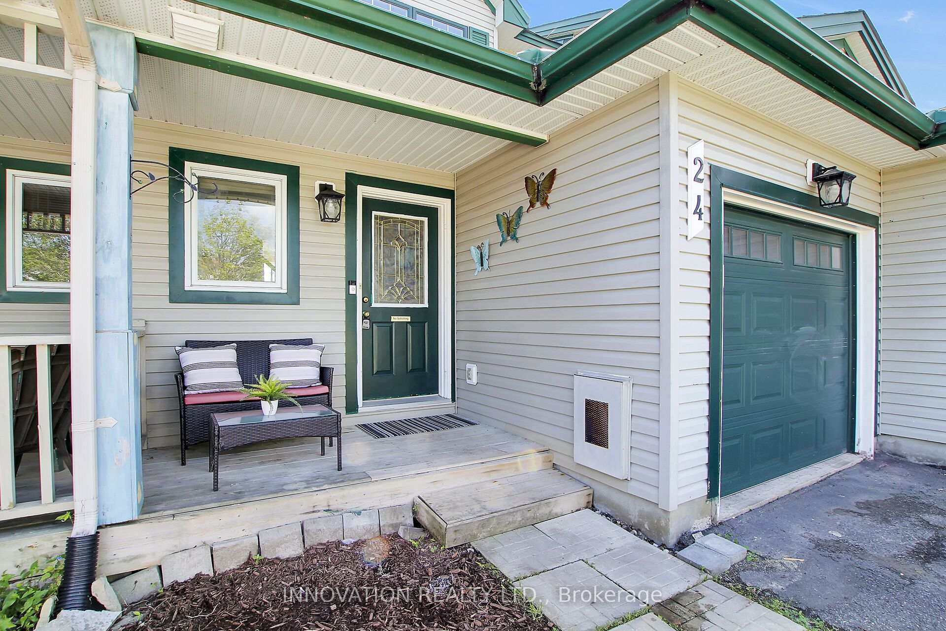 Photo 3 of 24 Crampton Drive, Carleton Place, Carleton Place — HOMEH