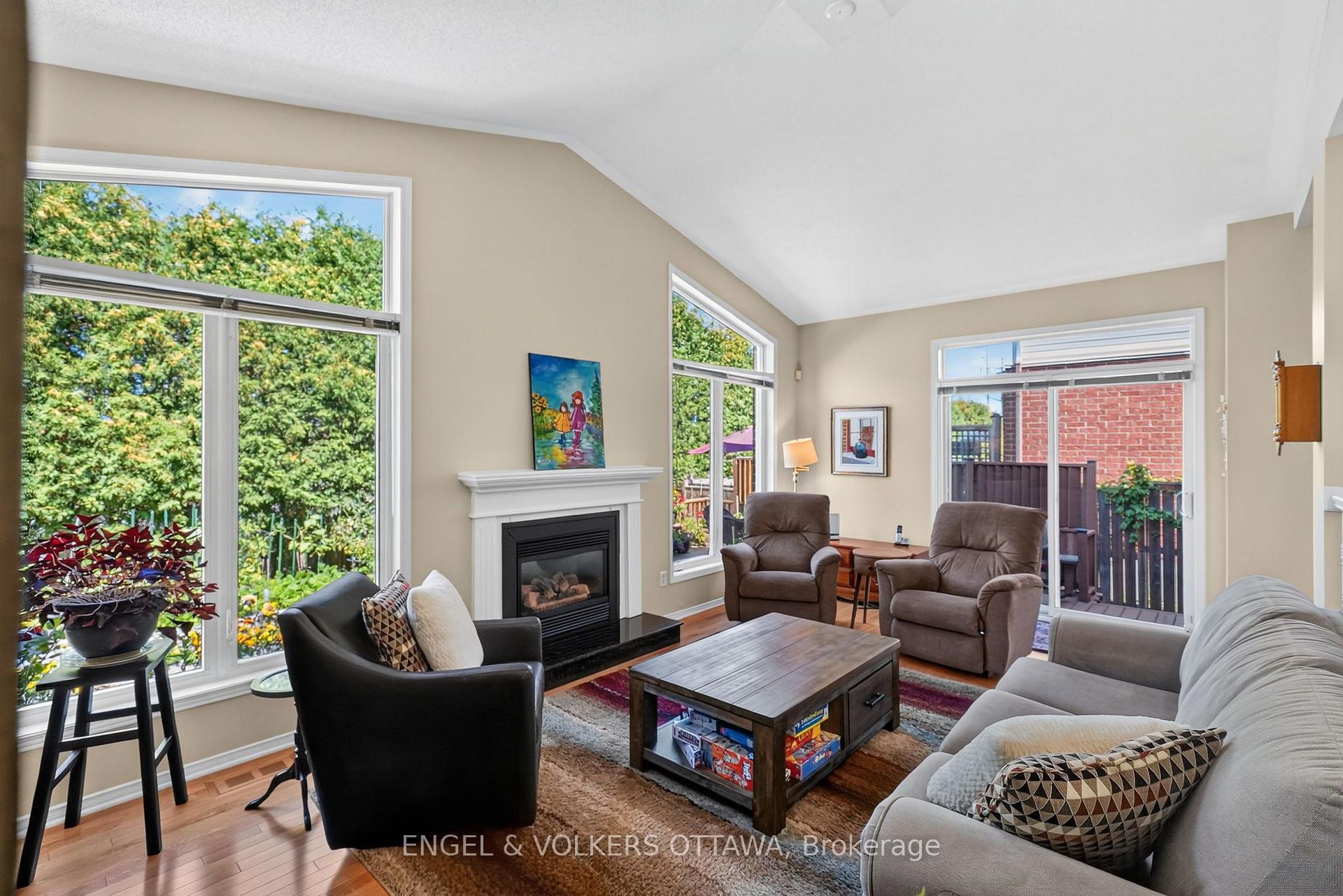 Photo 19 of 2812 Hank Rivers Drive, Ottawa, Upper Hunt Club — HOMEH