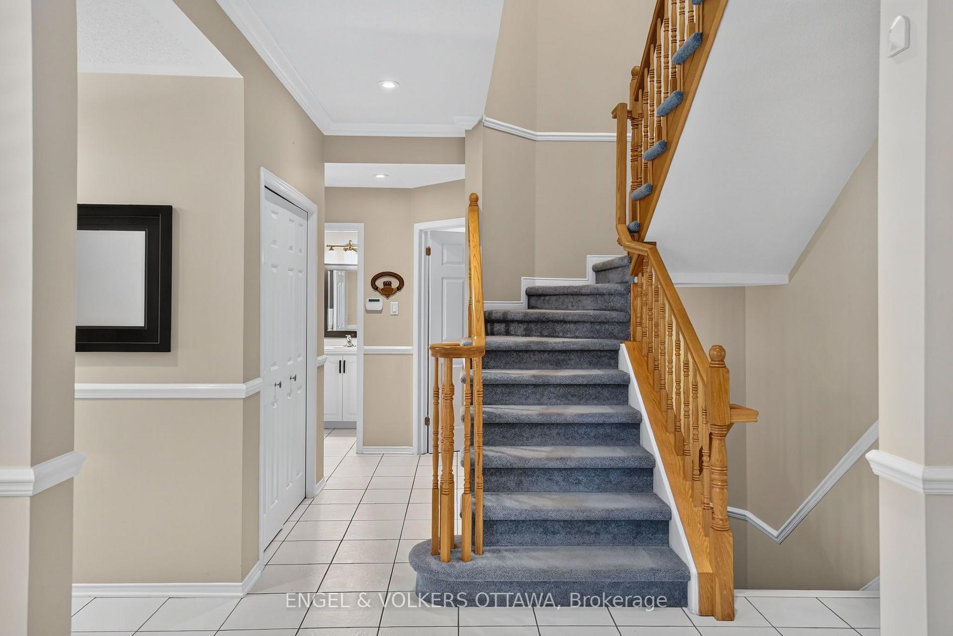 Photo 23 of 2812 Hank Rivers Drive, Ottawa, Upper Hunt Club — HOMEH
