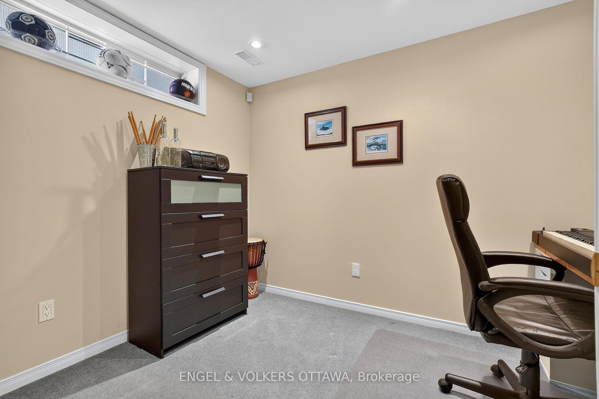 Photo 40 of 2812 Hank Rivers Drive, Ottawa, Upper Hunt Club — HOMEH