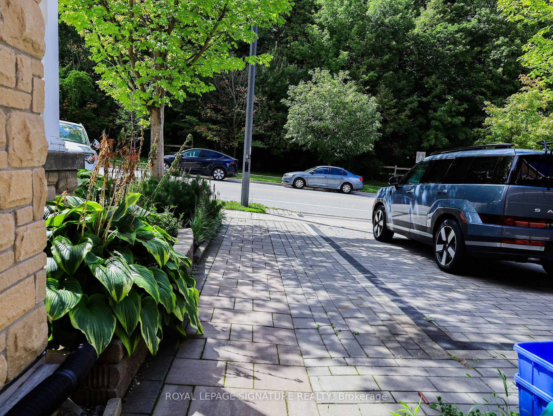Photo 2 of Unit Basement, 503 Thornhill Woods Drive, Vaughan, Patterson — HOMEH