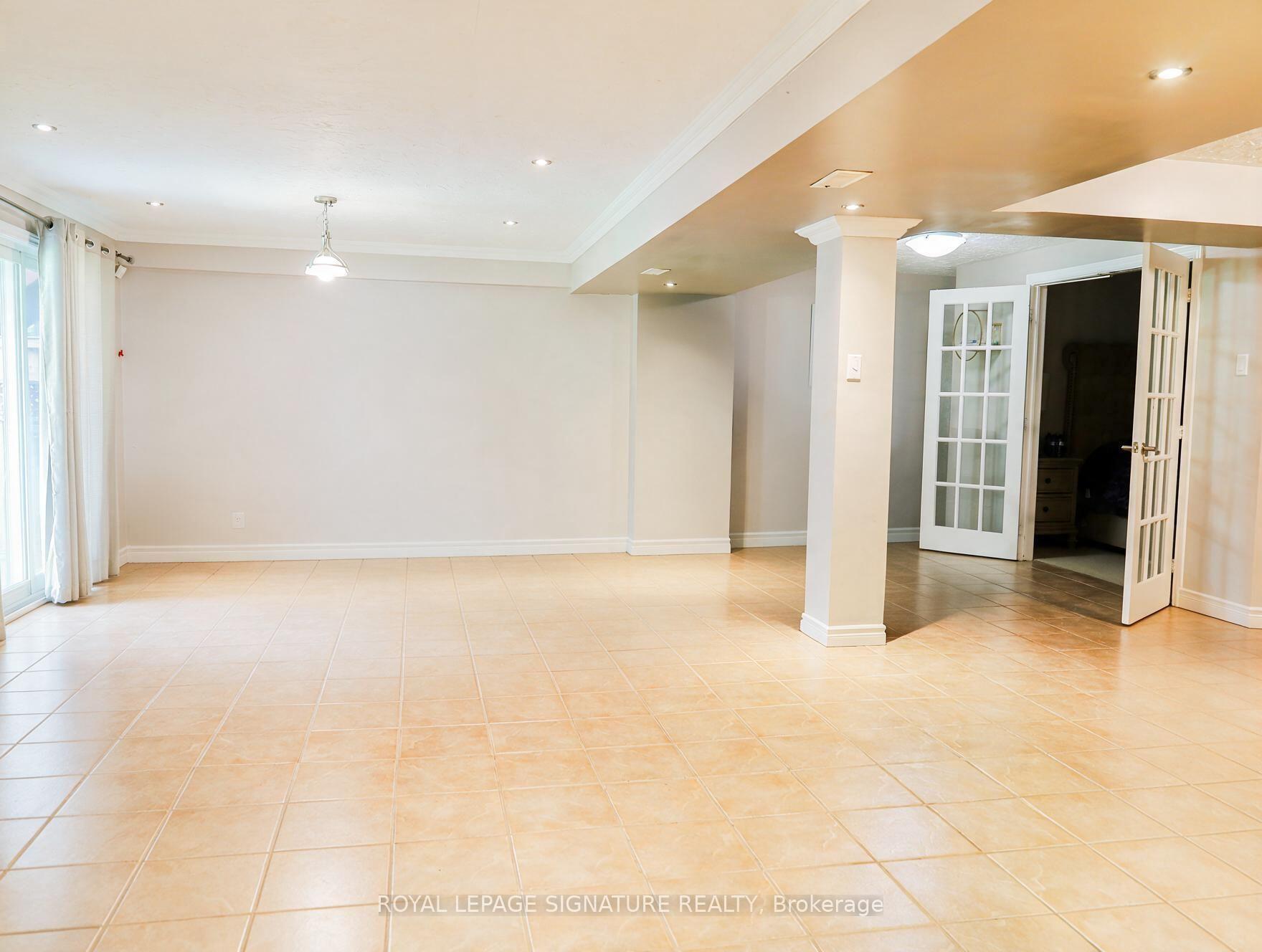 Photo 7 of Unit Basement, 503 Thornhill Woods Drive, Vaughan, Patterson — HOMEH