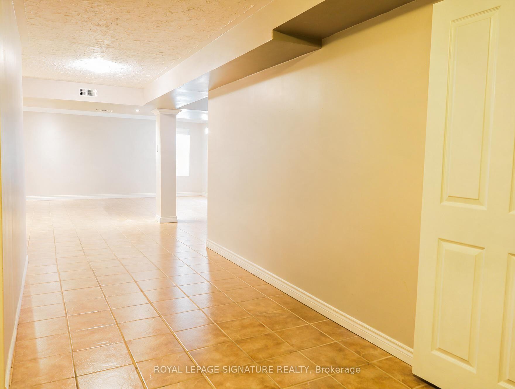 Photo 9 of Unit Basement, 503 Thornhill Woods Drive, Vaughan, Patterson — HOMEH