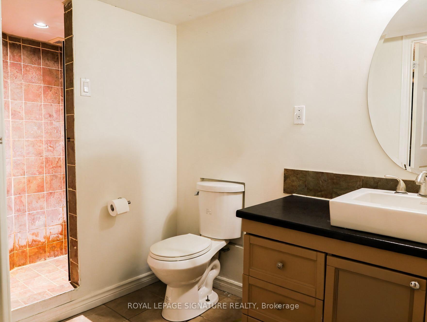 Photo 13 of Unit Basement, 503 Thornhill Woods Drive, Vaughan, Patterson — HOMEH