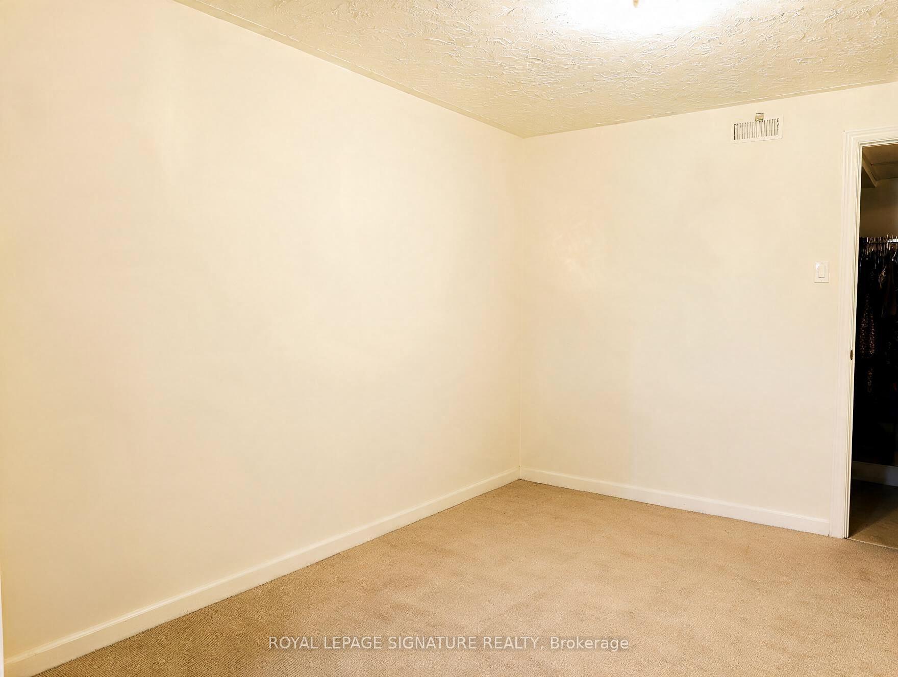 Photo 16 of Unit Basement, 503 Thornhill Woods Drive, Vaughan, Patterson — HOMEH