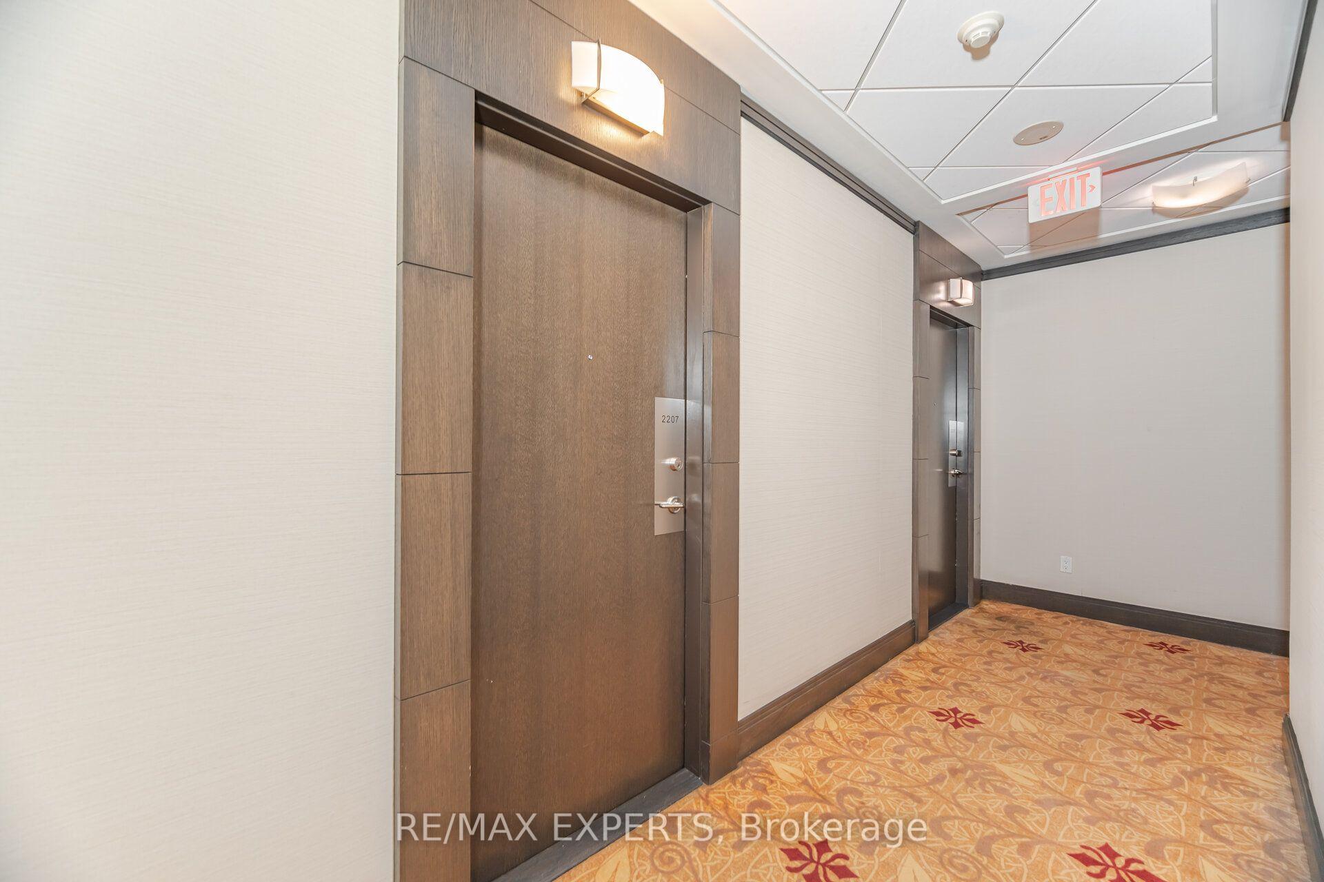 Photo 3 of Unit 2207, 28 Linden Street, Toronto, North St. James Town — HOMEH