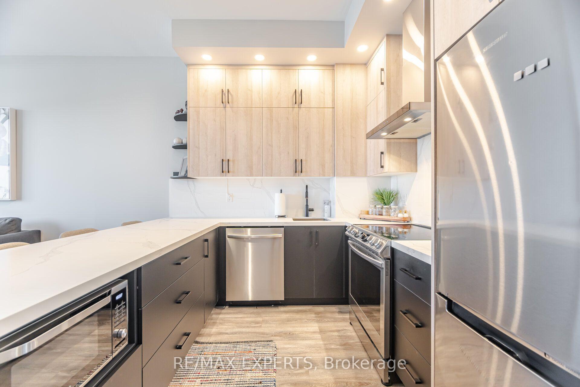 Photo 7 of Unit 2207, 28 Linden Street, Toronto, North St. James Town — HOMEH