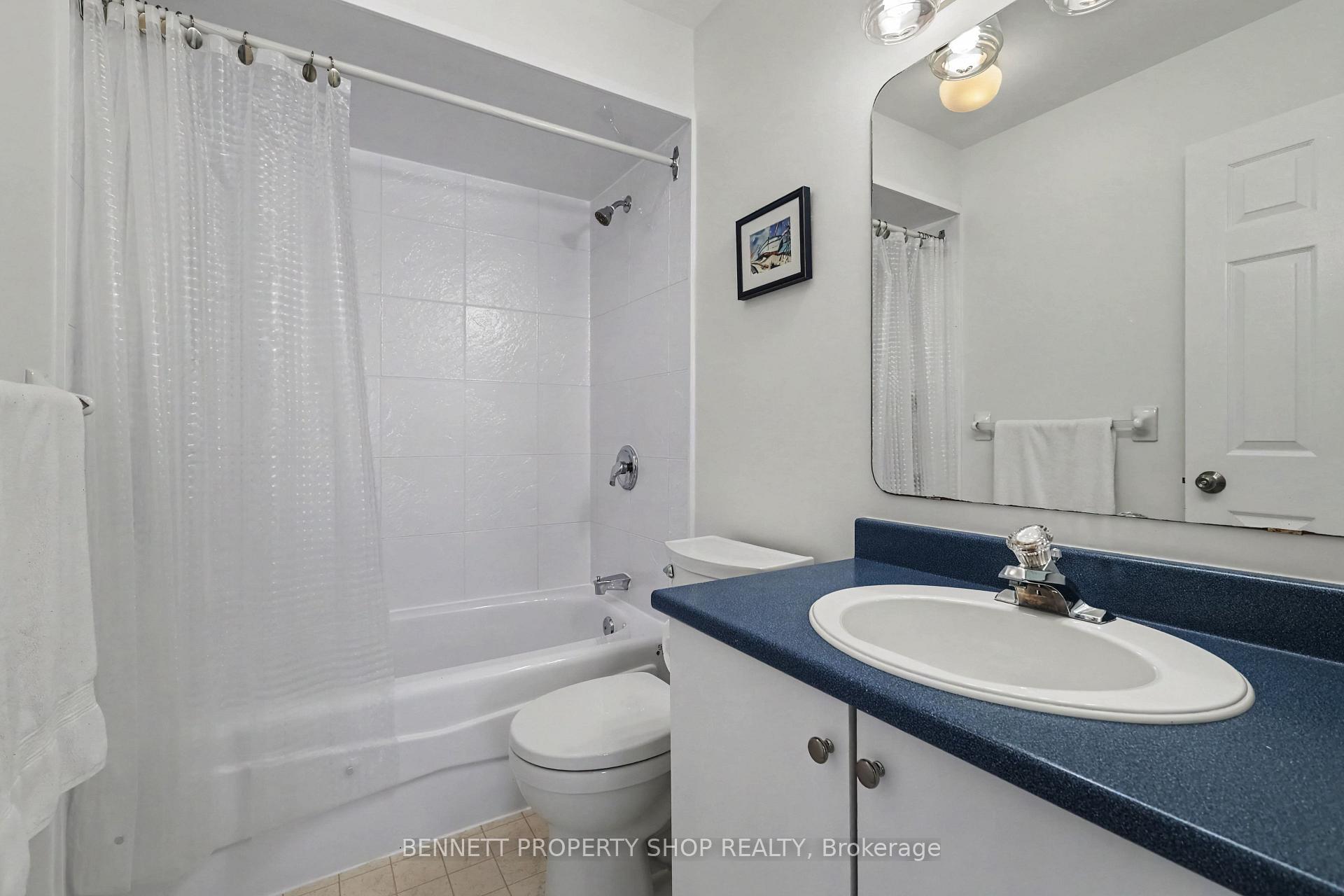 Photo 16 of 21 Stonepath Crescent, Ottawa, Stittsville (Central) — HOMEH