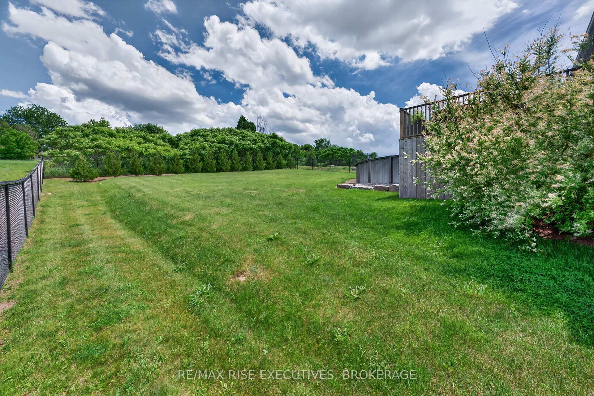 Photo 47 of 131 Morgan Drive, Frontenac, Frontenac South — HOMEH