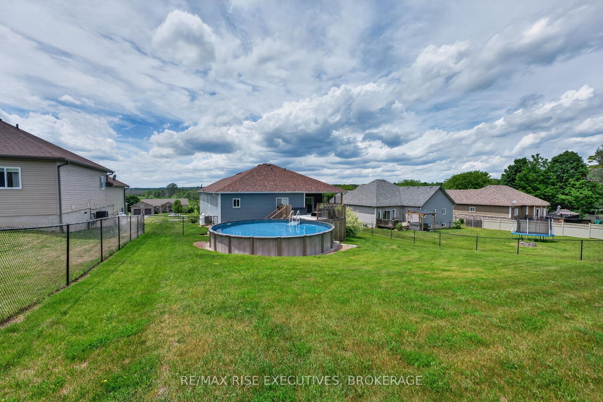 Photo 48 of 131 Morgan Drive, Frontenac, Frontenac South — HOMEH