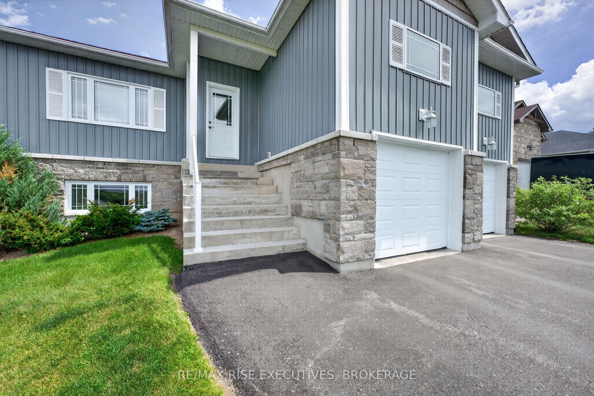 Photo 49 of 131 Morgan Drive, Frontenac, Frontenac South — HOMEH