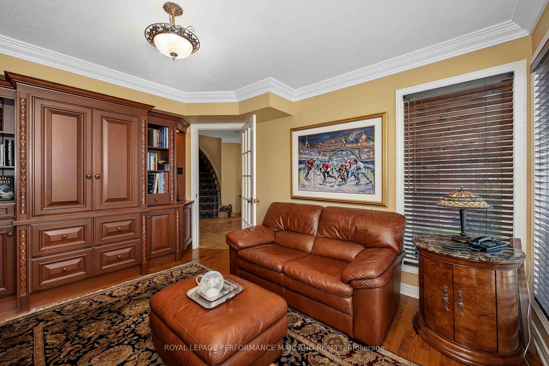 Photo 5 of 69 Echo Drive, Ottawa, Ottawa East — HOMEH