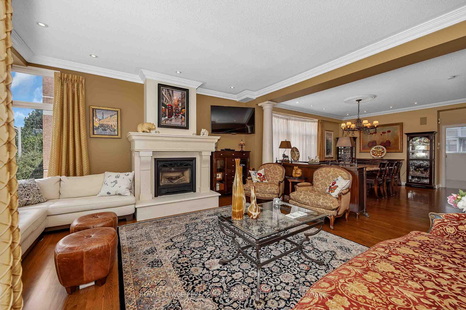 Photo 13 of 69 Echo Drive, Ottawa, Ottawa East — HOMEH