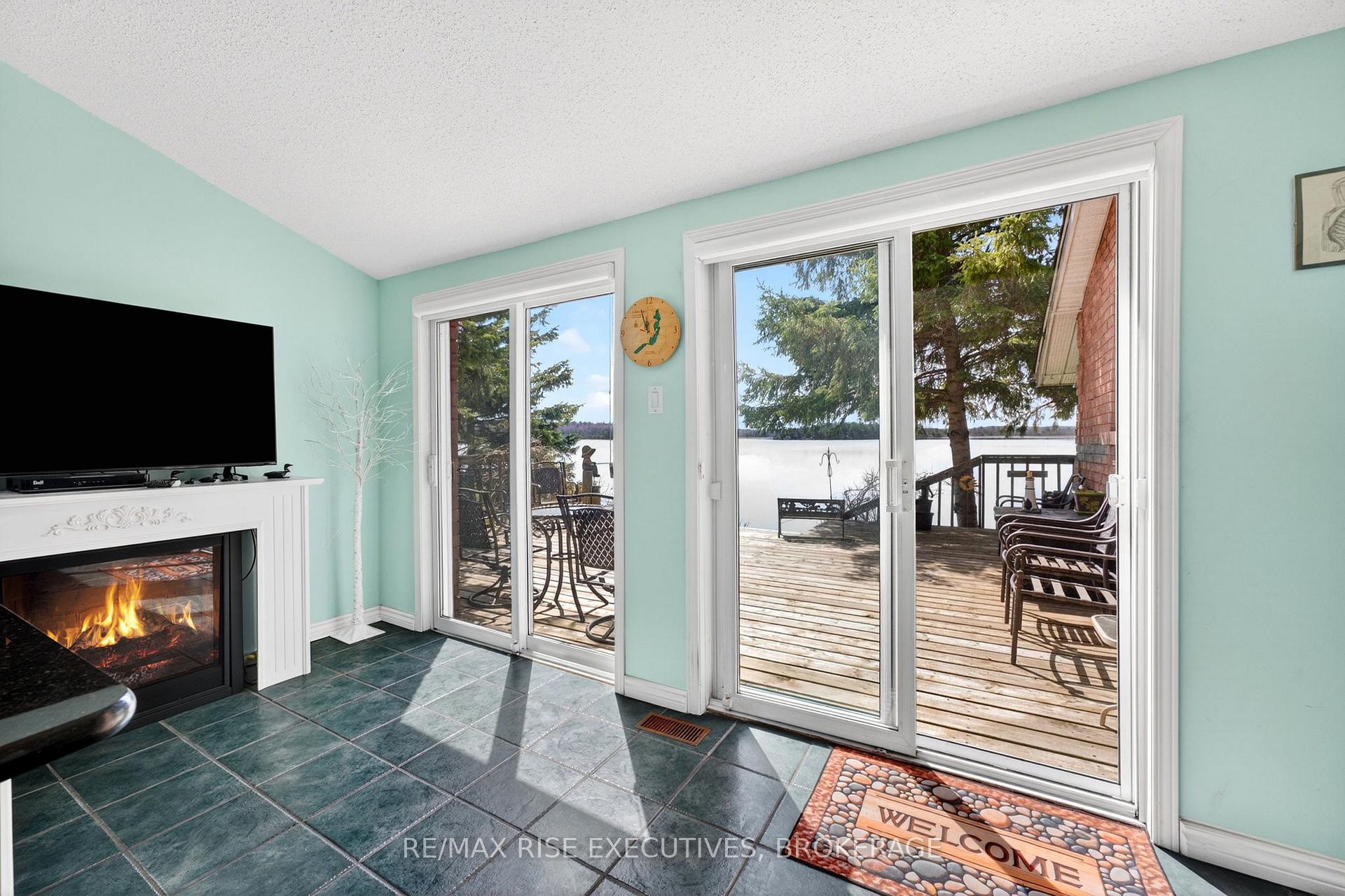 Photo 7 of 3481 Buck Point Lane, Frontenac, Frontenac South — HOMEH