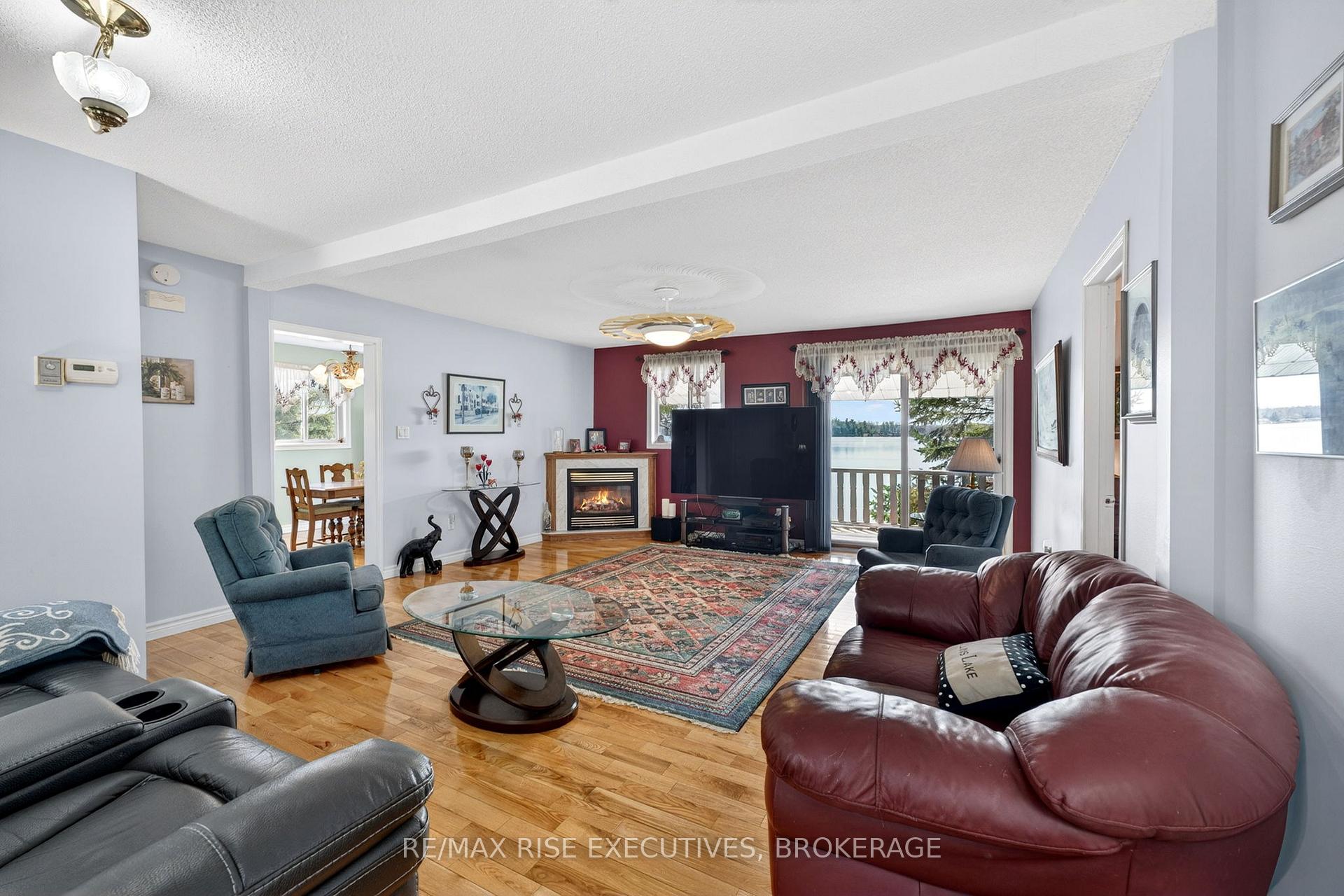 Photo 12 of 3481 Buck Point Lane, Frontenac, Frontenac South — HOMEH