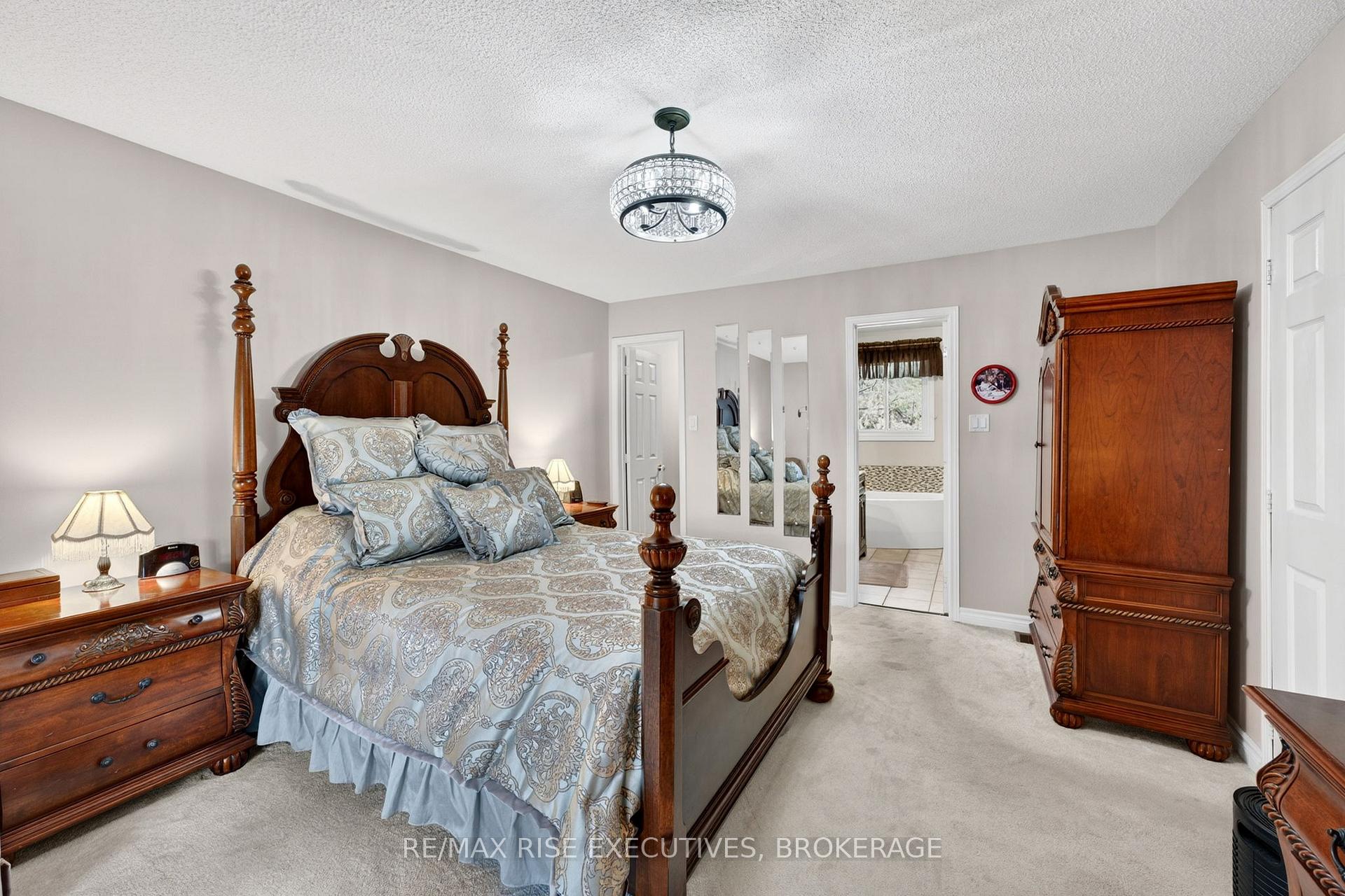 Photo 14 of 3481 Buck Point Lane, Frontenac, Frontenac South — HOMEH