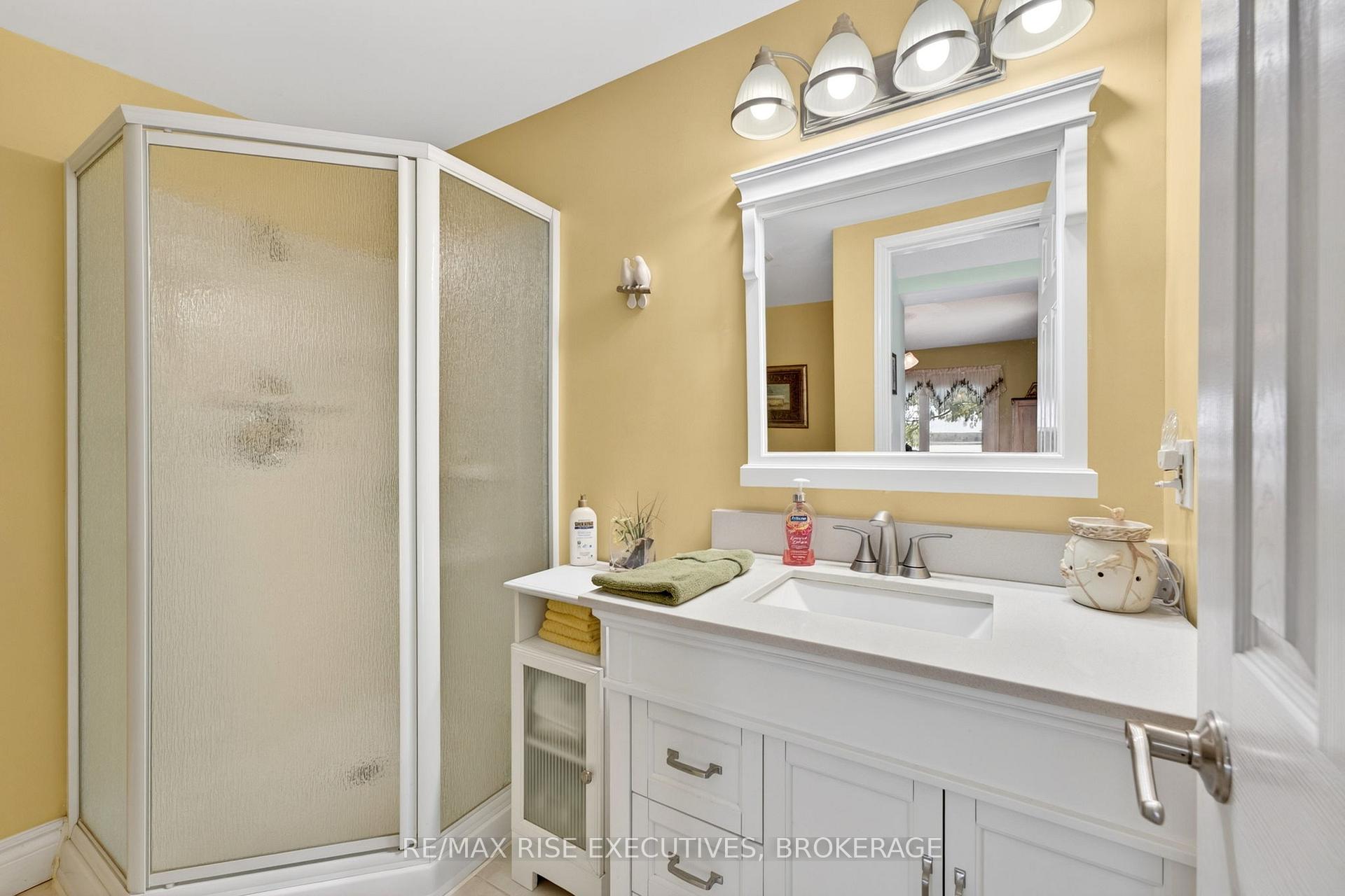 Photo 18 of 3481 Buck Point Lane, Frontenac, Frontenac South — HOMEH