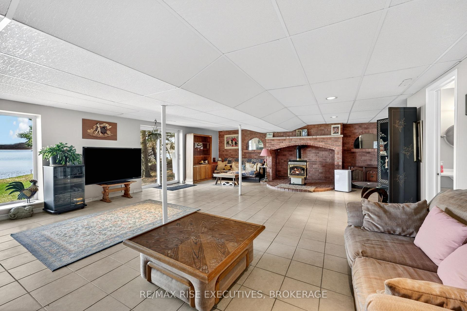 Photo 23 of 3481 Buck Point Lane, Frontenac, Frontenac South — HOMEH