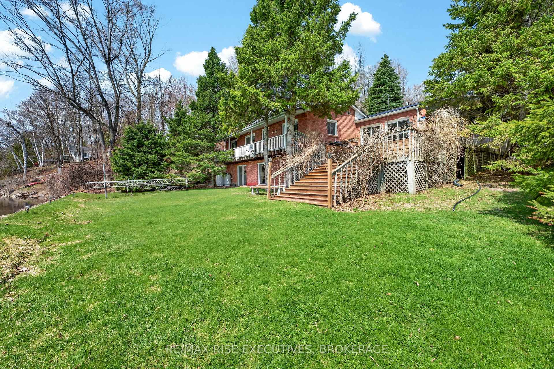 Photo 38 of 3481 Buck Point Lane, Frontenac, Frontenac South — HOMEH