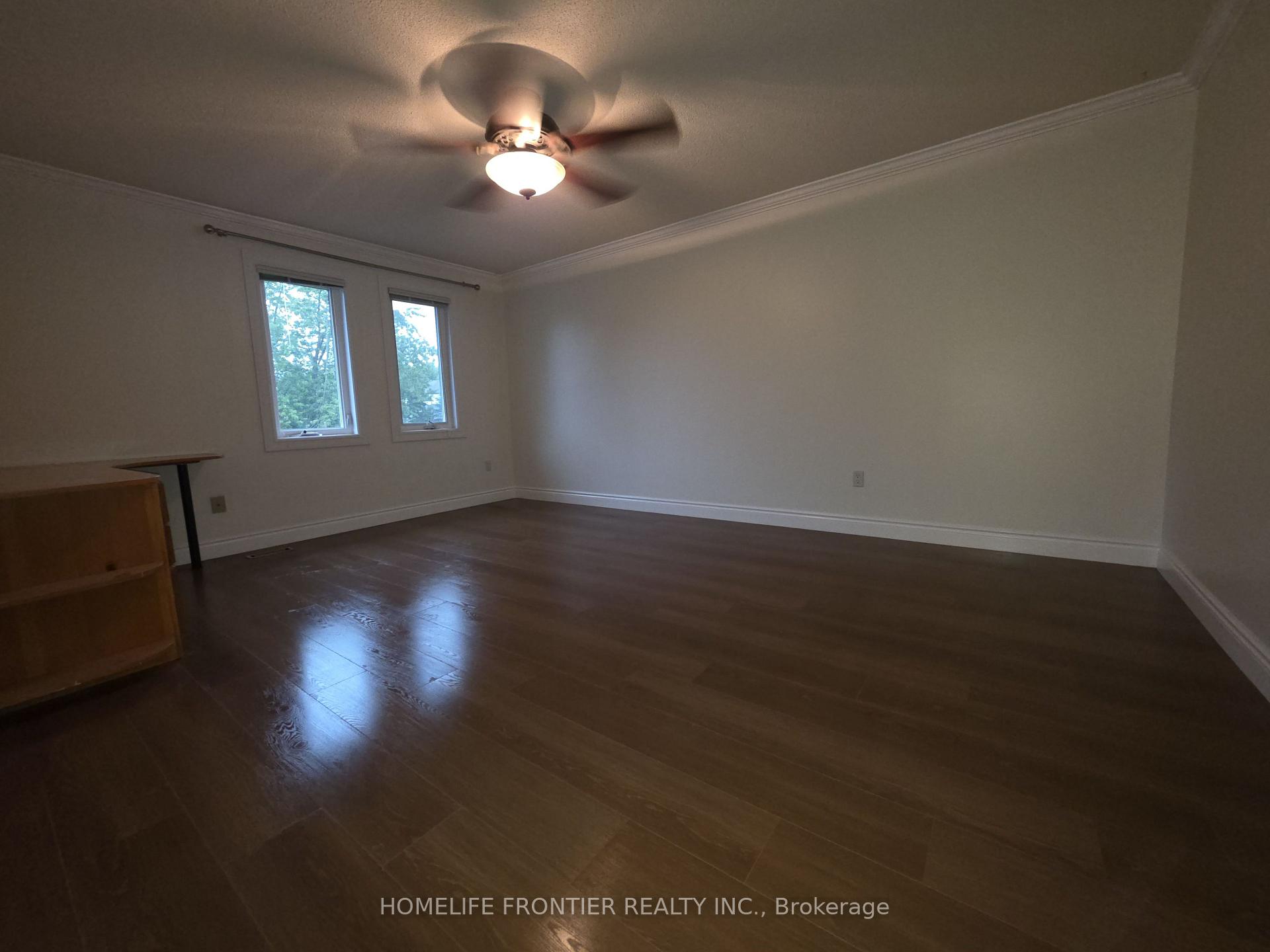 Photo 12 of 367 Herridge Circle, Newmarket, Huron Heights-Leslie Valley — HOMEH