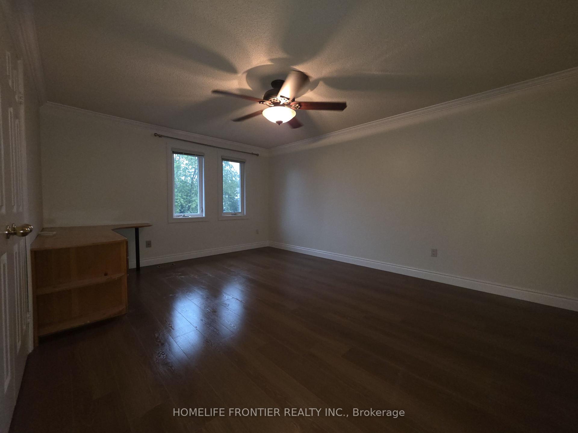 Photo 13 of 367 Herridge Circle, Newmarket, Huron Heights-Leslie Valley — HOMEH