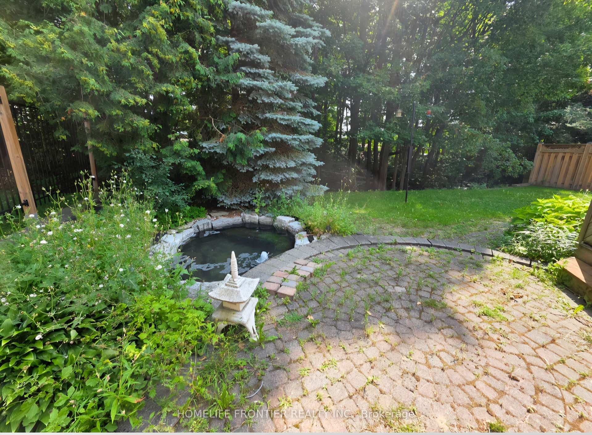 Photo 22 of 367 Herridge Circle, Newmarket, Huron Heights-Leslie Valley — HOMEH