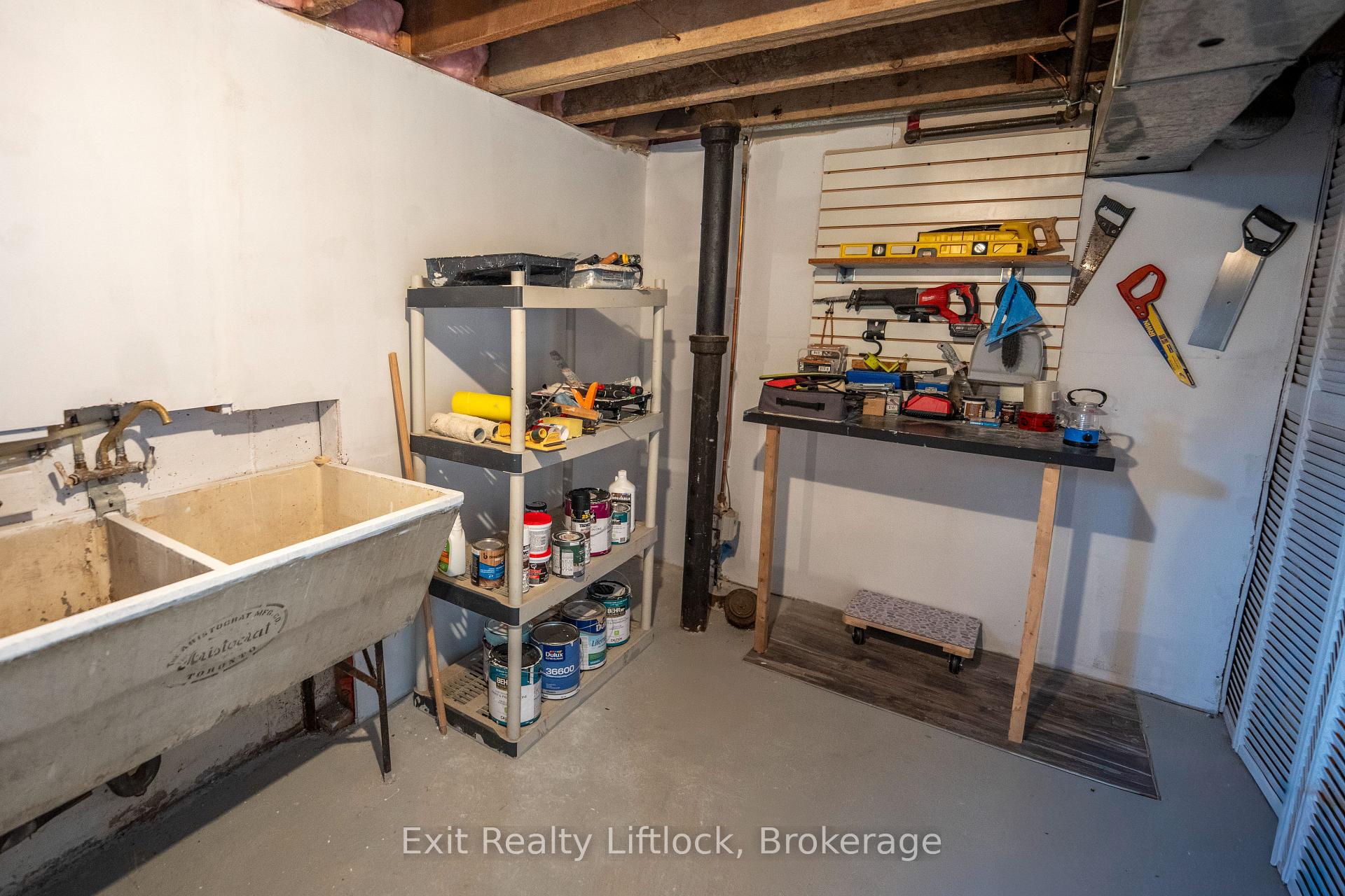 Photo 17 of 521 Mckellar Street, Peterborough, Otonabee Ward 1 — HOMEH