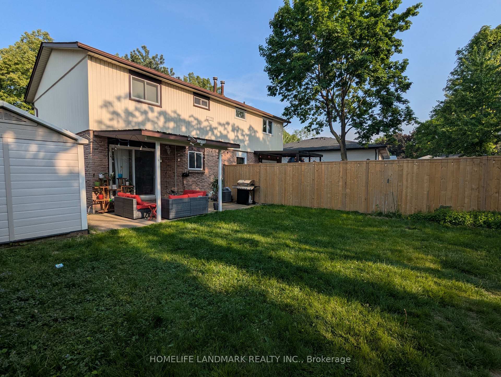 Photo 14 of 39 Elma Street, St. Catharines, Lakeport — HOMEH
